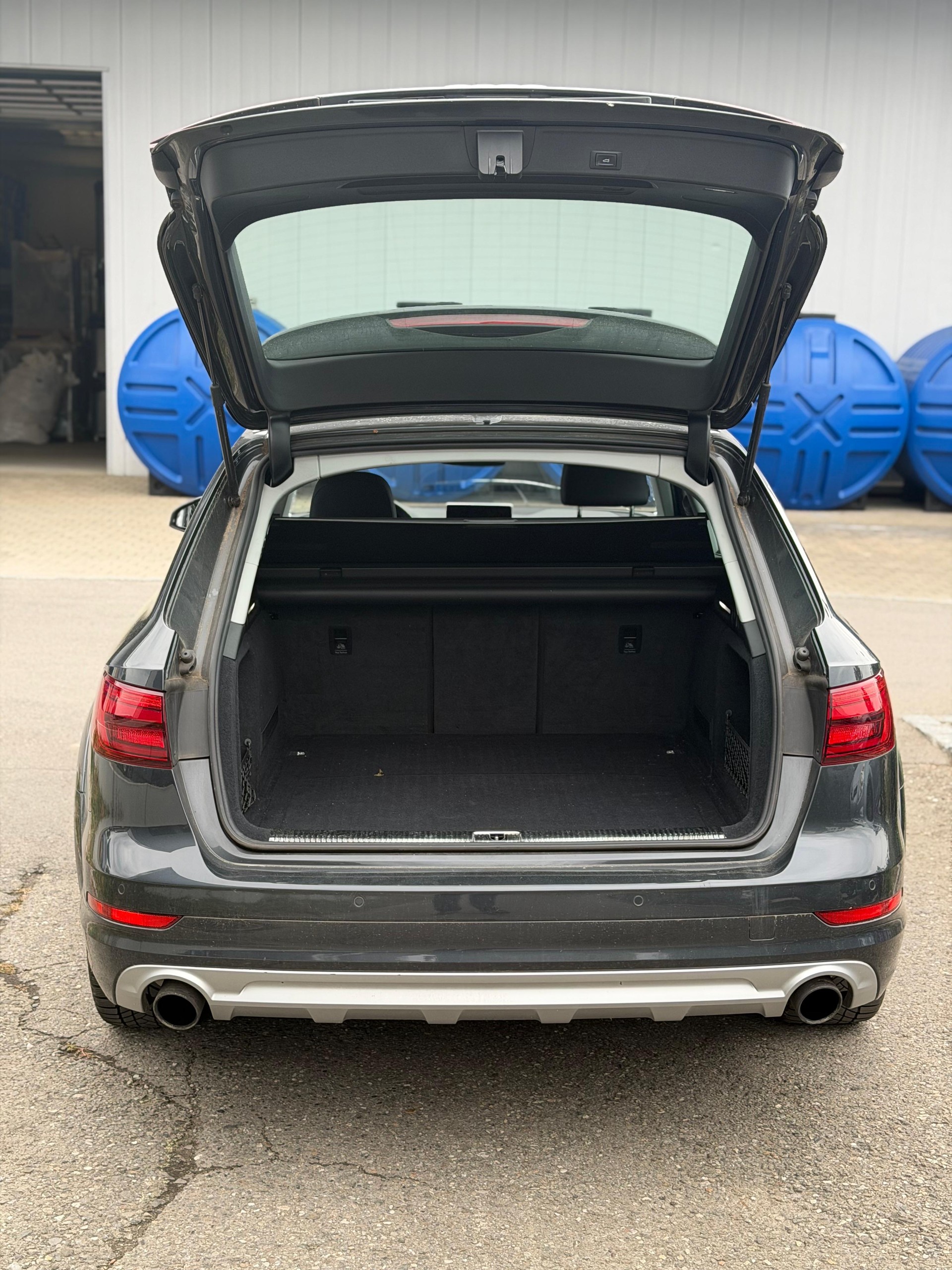 AUDI A4 allroad 2.0 TFSI quattro S-tronic-image-8