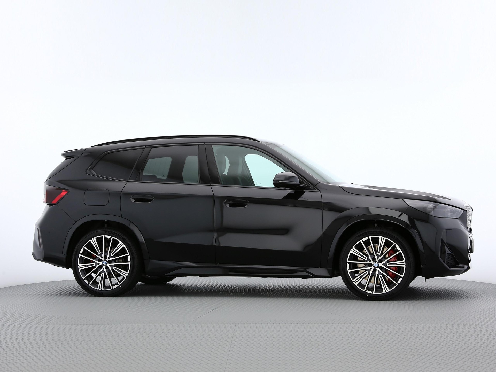 BMW iX1 U11 30 xDrive-image-21