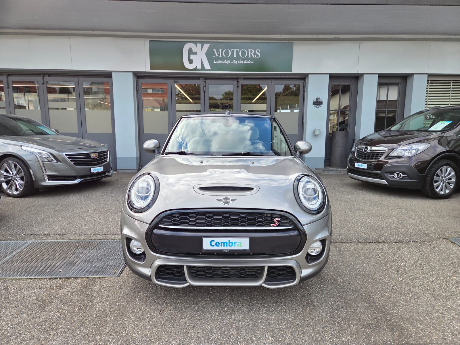 MINI Cooper S Cabriolet DKG John Cooper Works-image-8