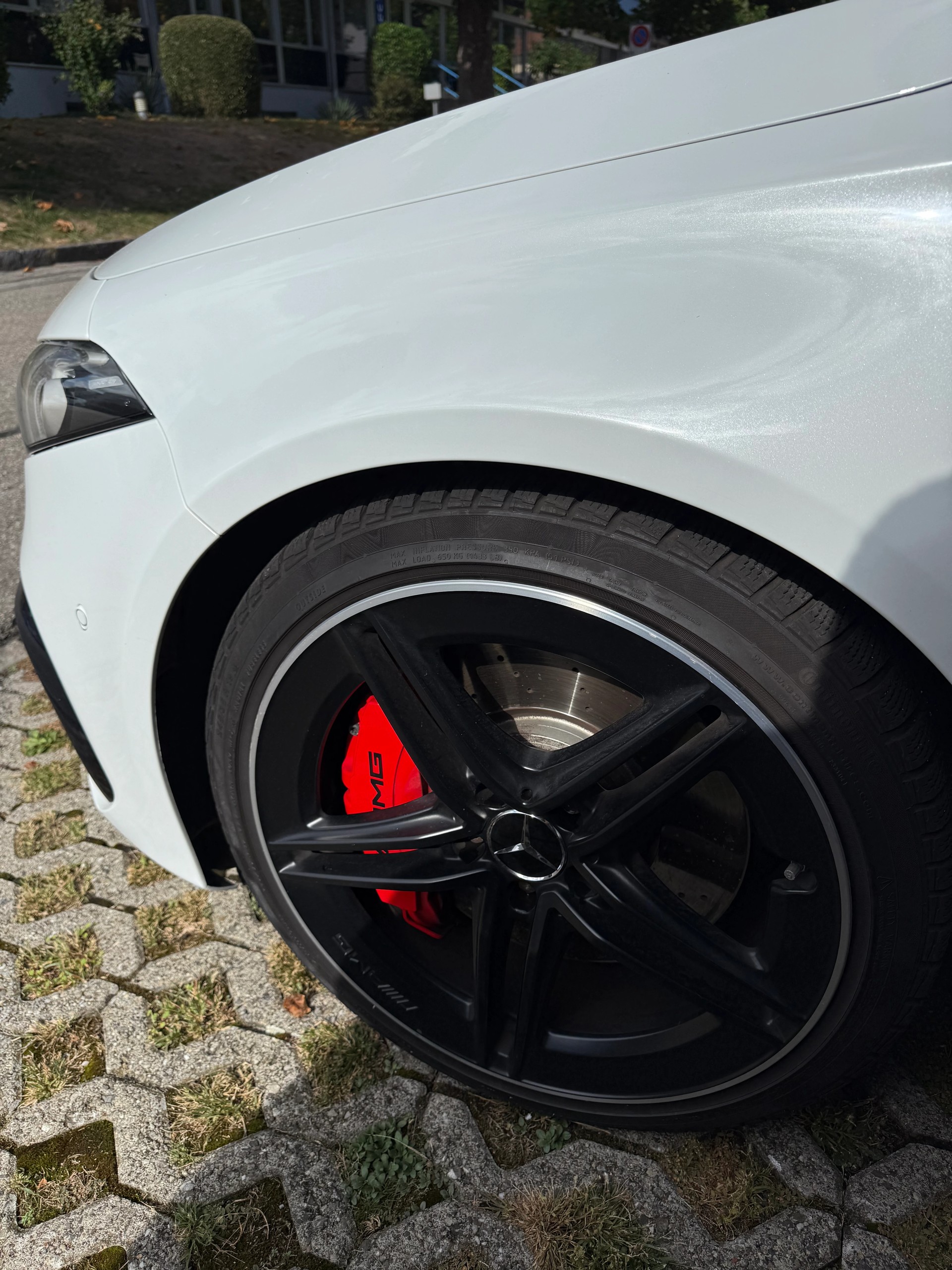 MERCEDES-BENZ A 45 S AMG 4matic+-image-6