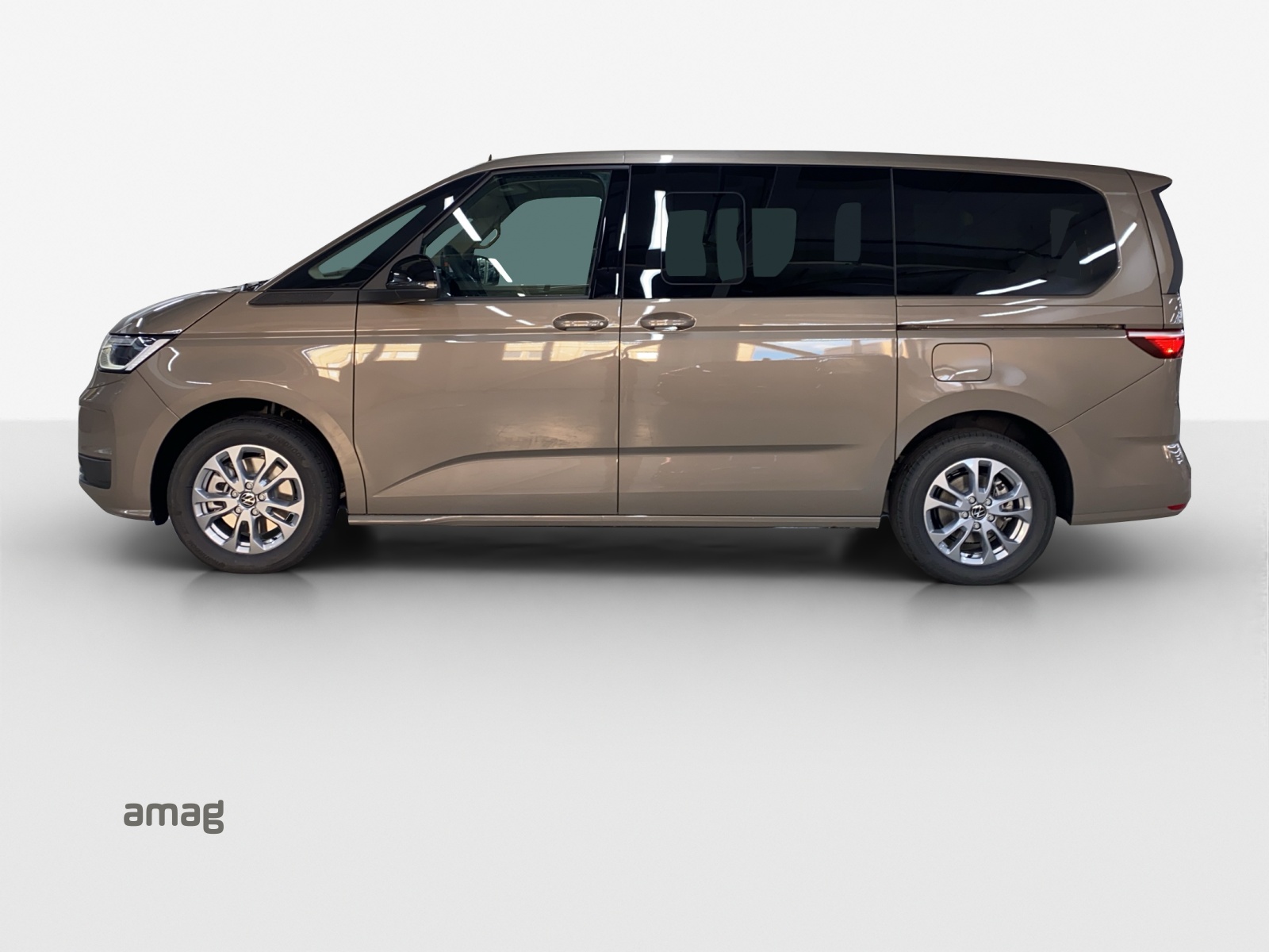 VW Multivan 2.0 TDI Trend Liberty Lang DSG-image-1