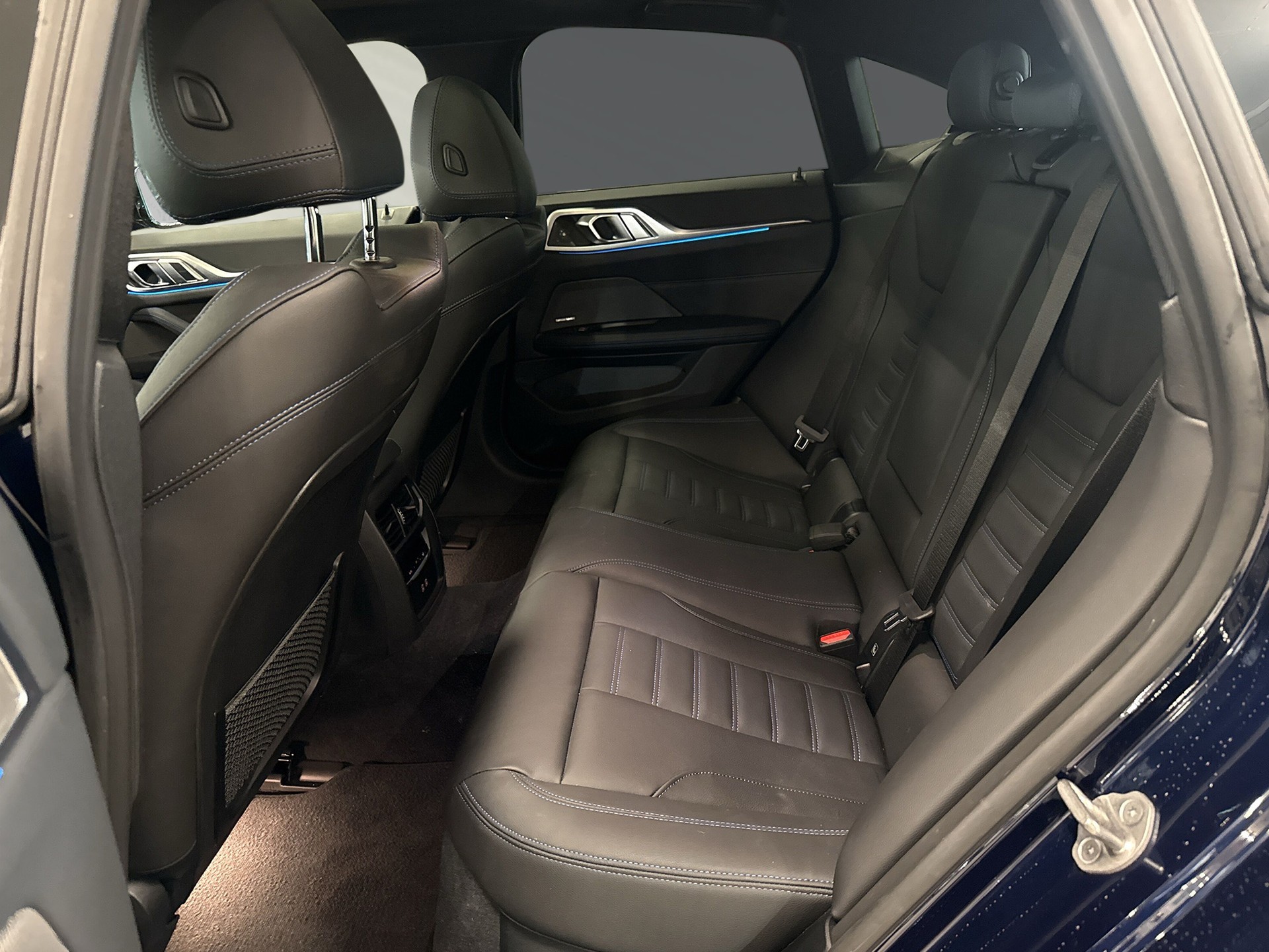 BMW i4 M50-image-6