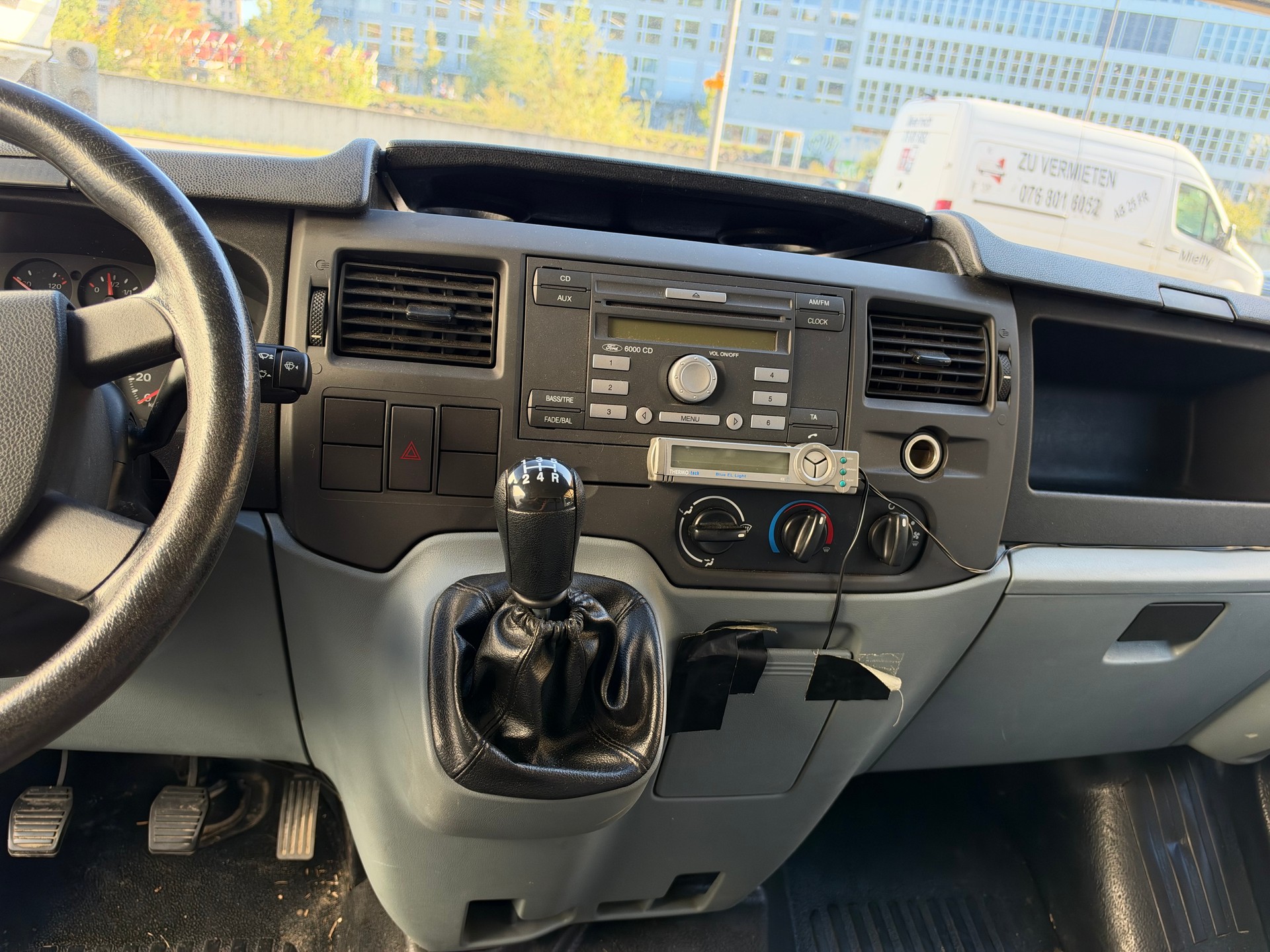 FORD Transit 2.2 TDCi 350 pferdetransport-image-8