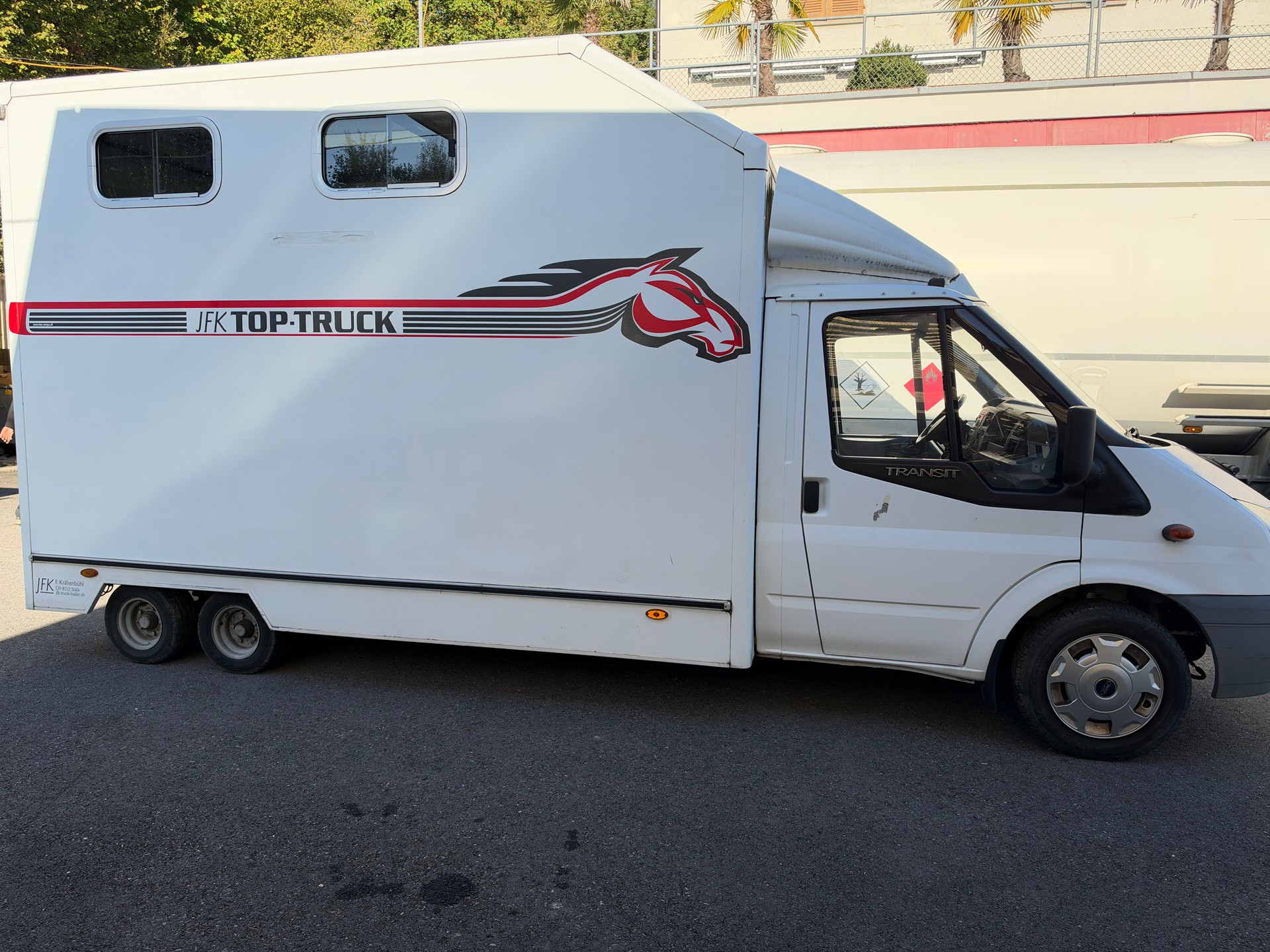 FORD Transit 2.2 TDCi 350 pferdetransport-image-3