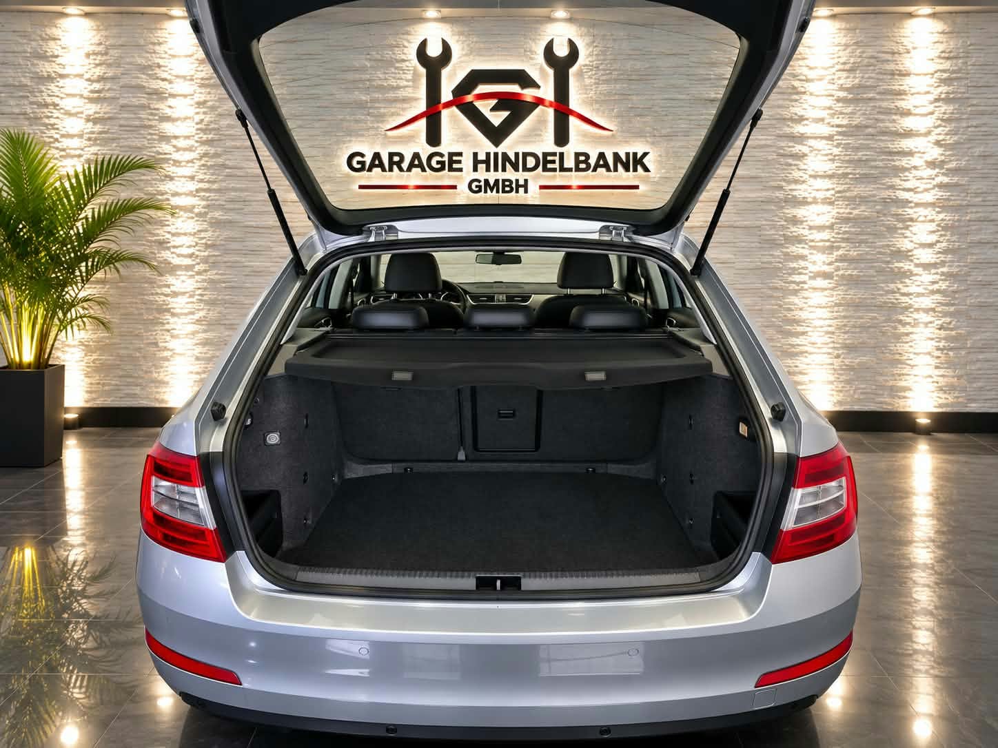 SKODA Octavia 1.8 TSI Elegance DSG-image-9