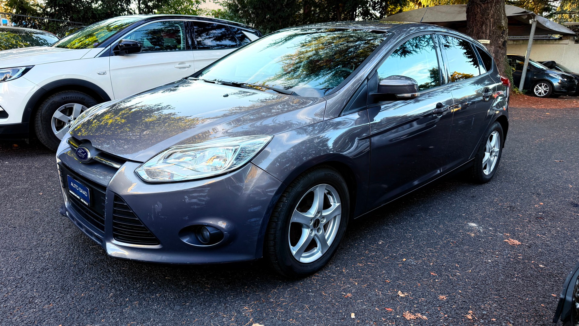FORD Focus 1.6i VCT Trend PowerShift-image-1