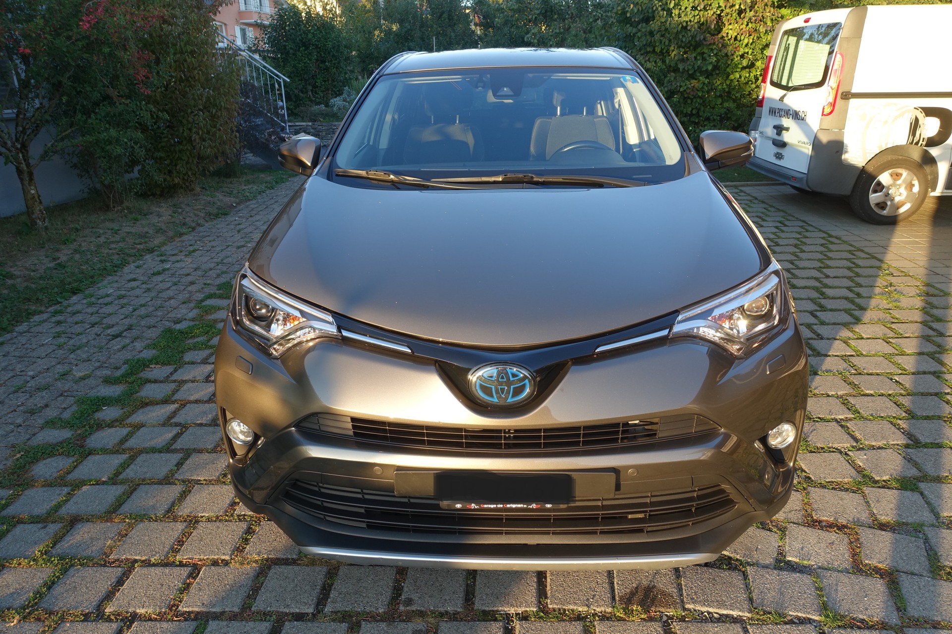 TOYOTA RAV-4 2.5 HSD Trend e-CVT-image-1