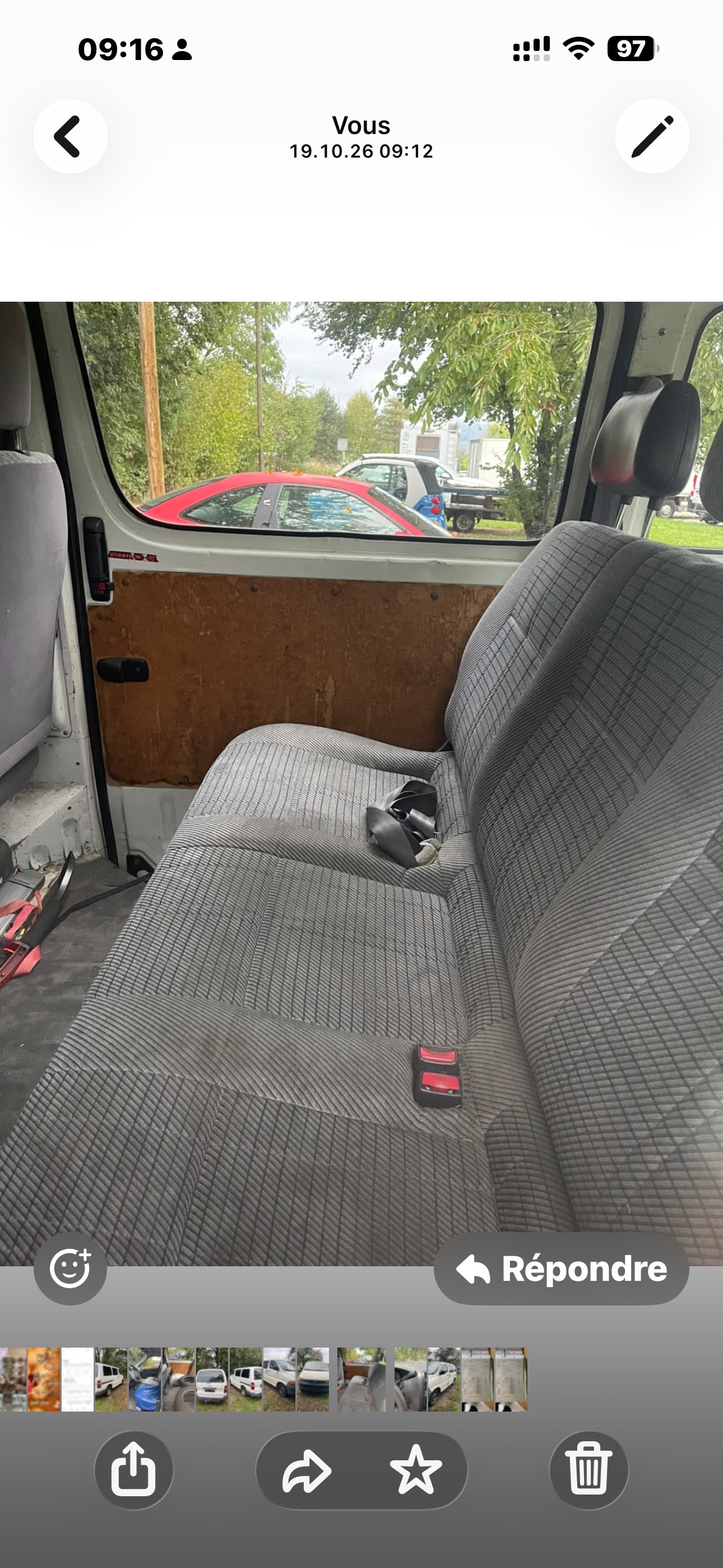 TOYOTA Hiace D-4D Van-image-1