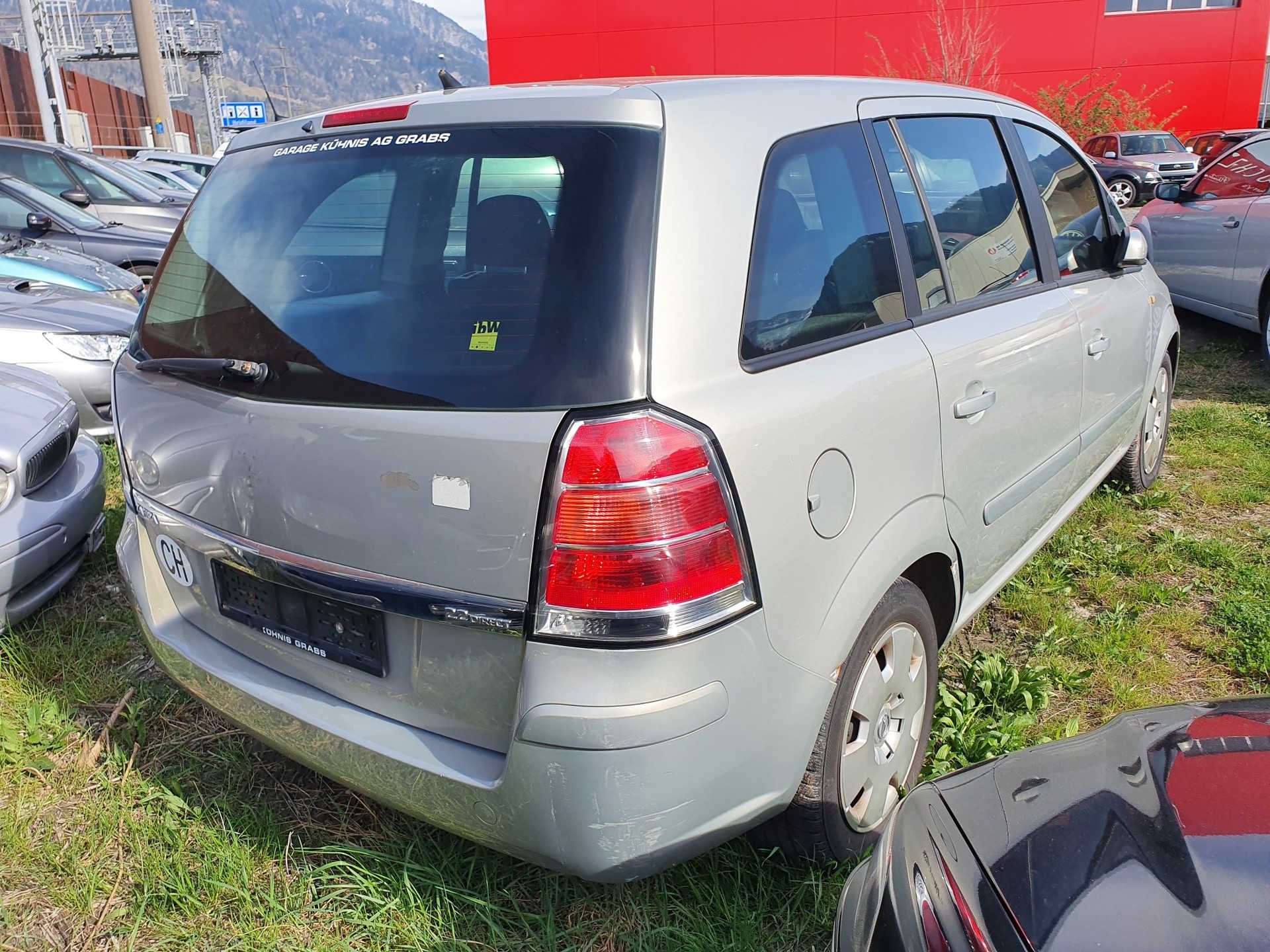 OPEL Zafira 2.2i 16V Cosmo-image-2
