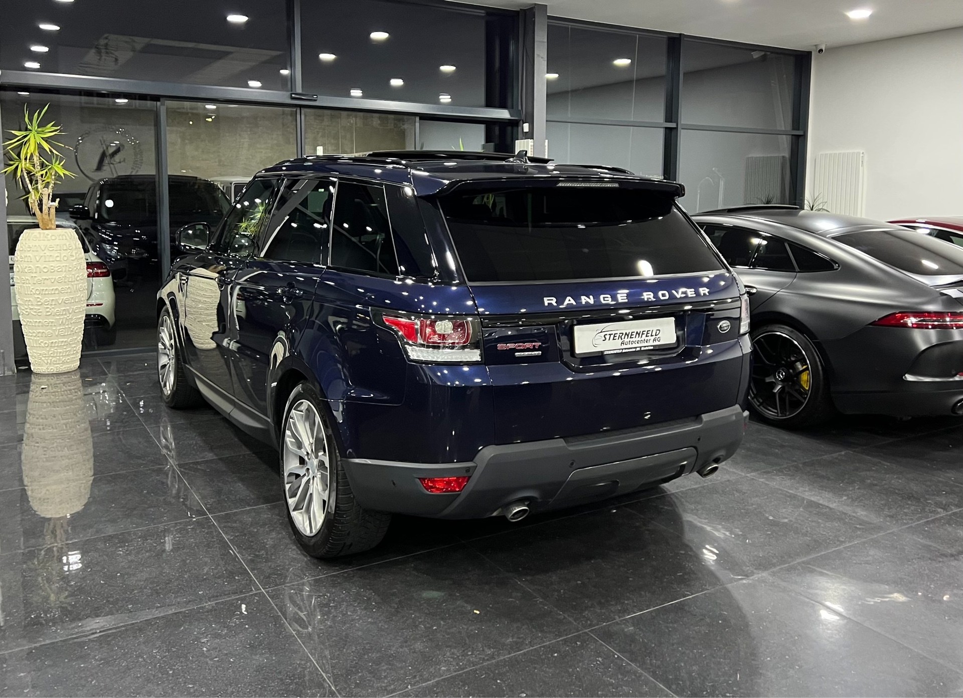 LAND ROVER Range Rover Sport 4.4 SDV8 HSE Automatic-image-3