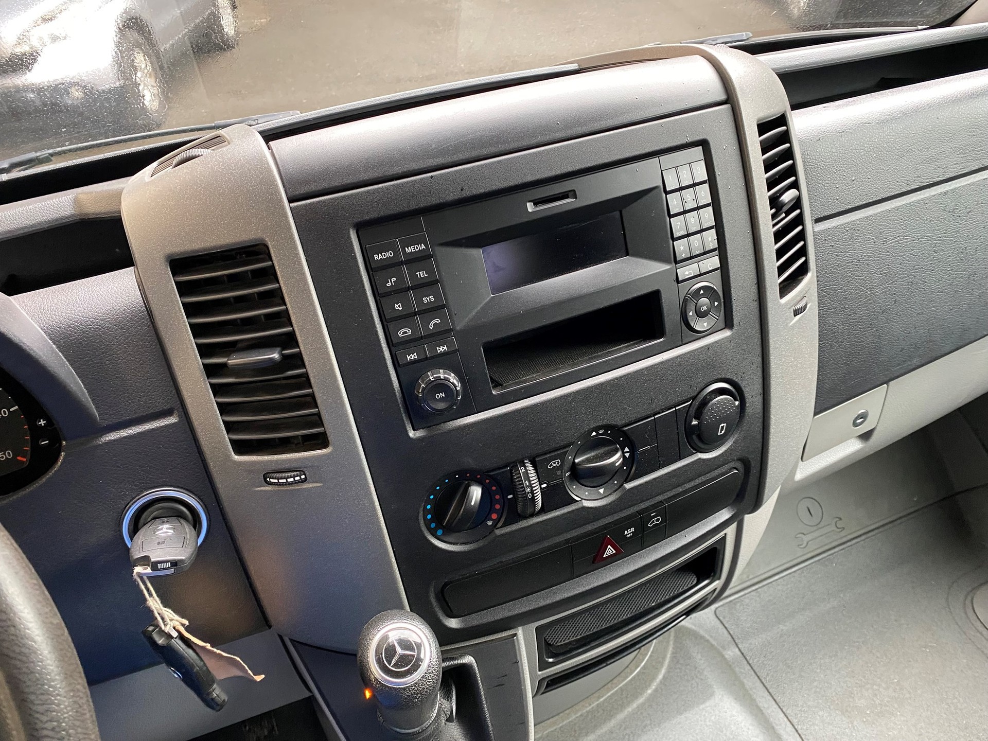 MERCEDES-BENZ Sprinter 319 CDI Standard 7G-Tr Doppelkabiene mit Alubrücke-image-3