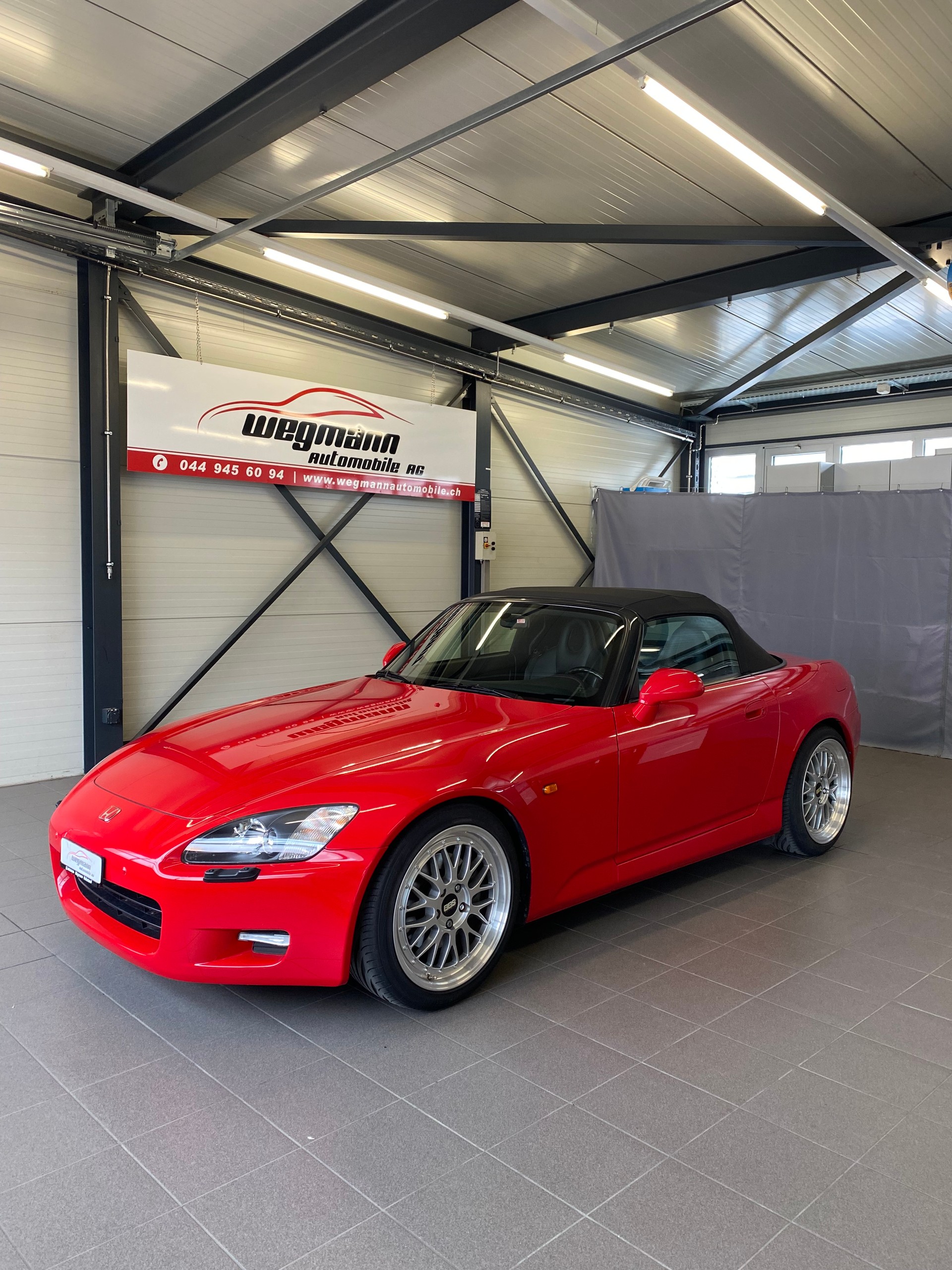 HONDA S2000-image-0