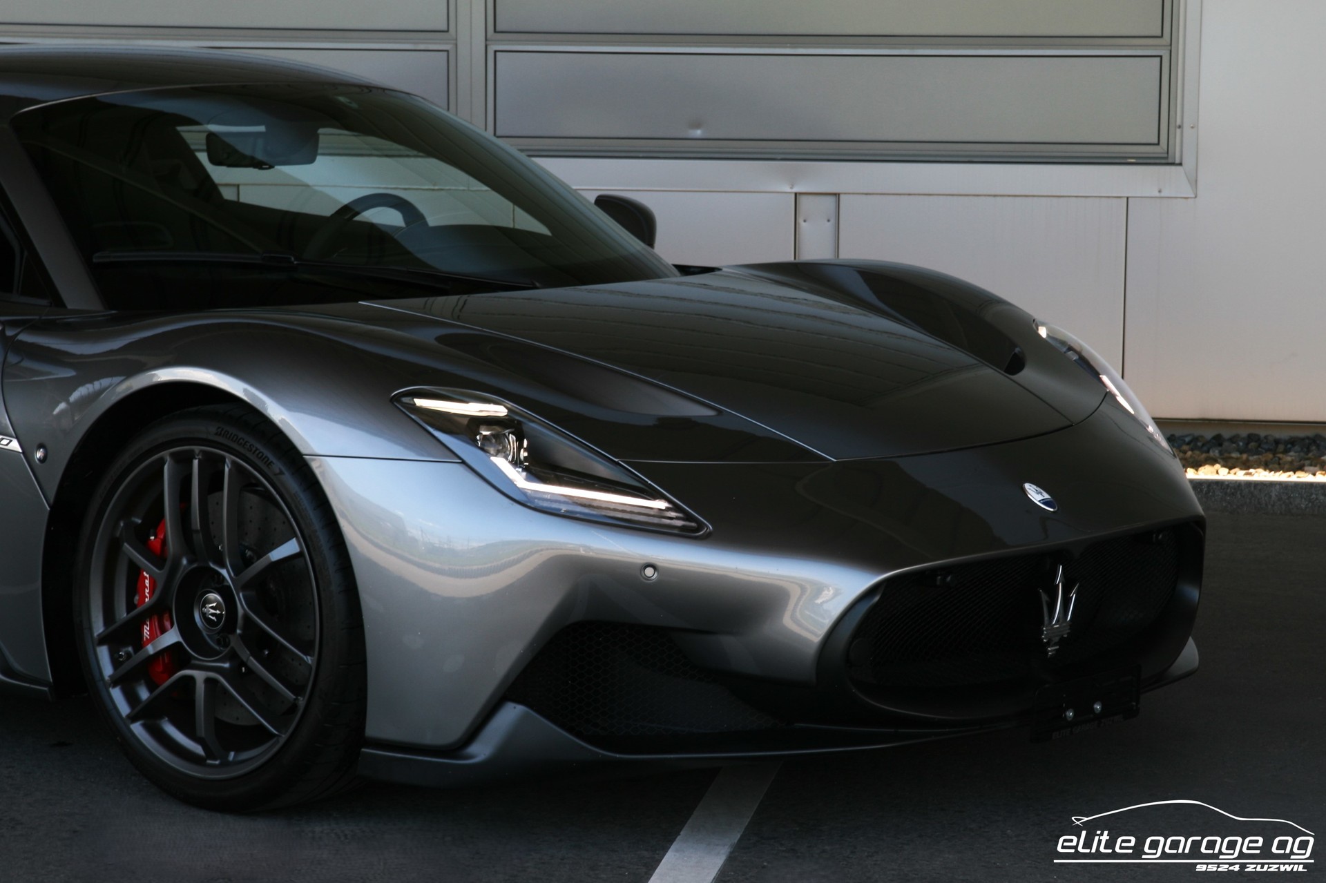 MASERATI MC 20-image-8