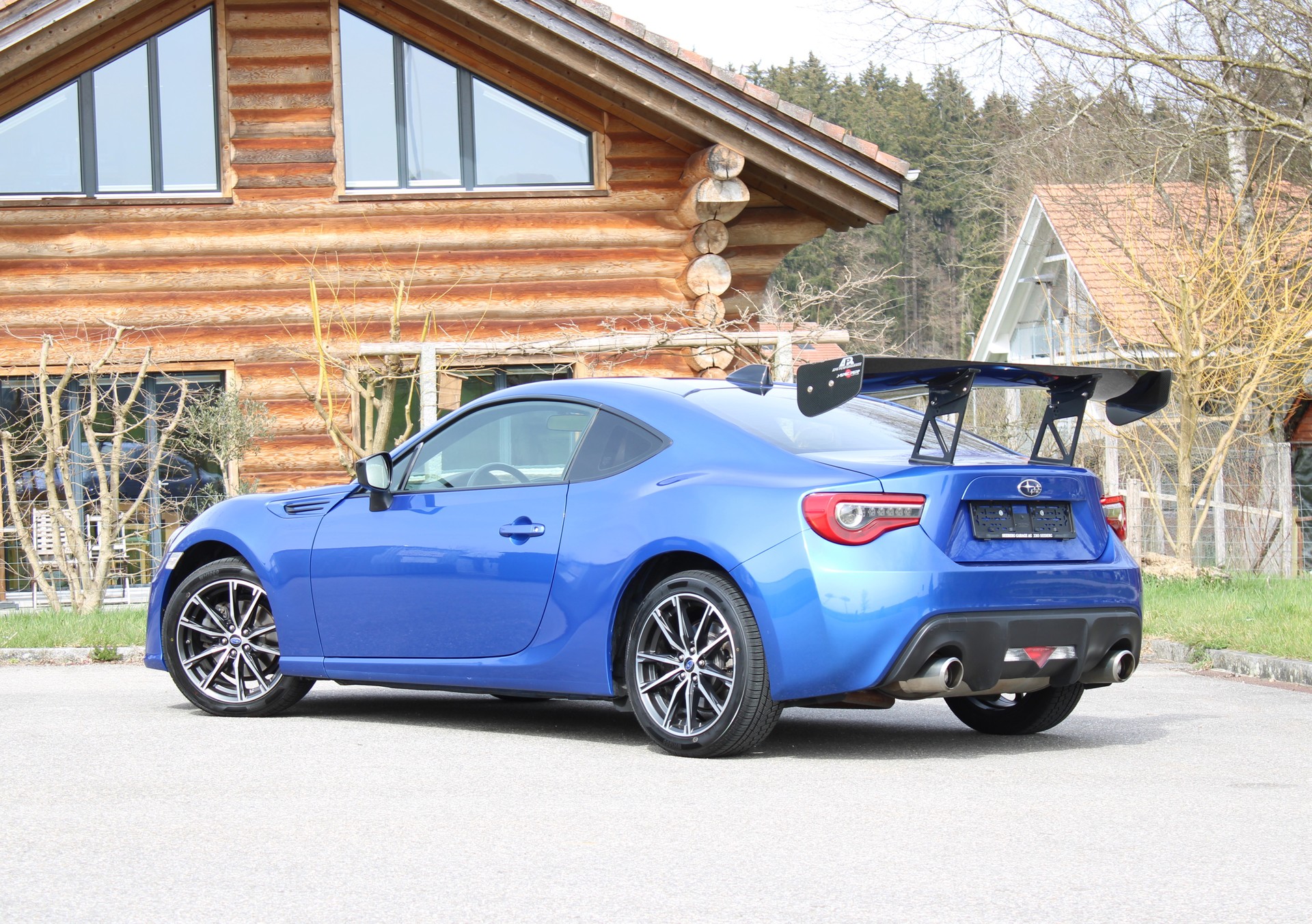SUBARU BRZ 2.0R-image-6
