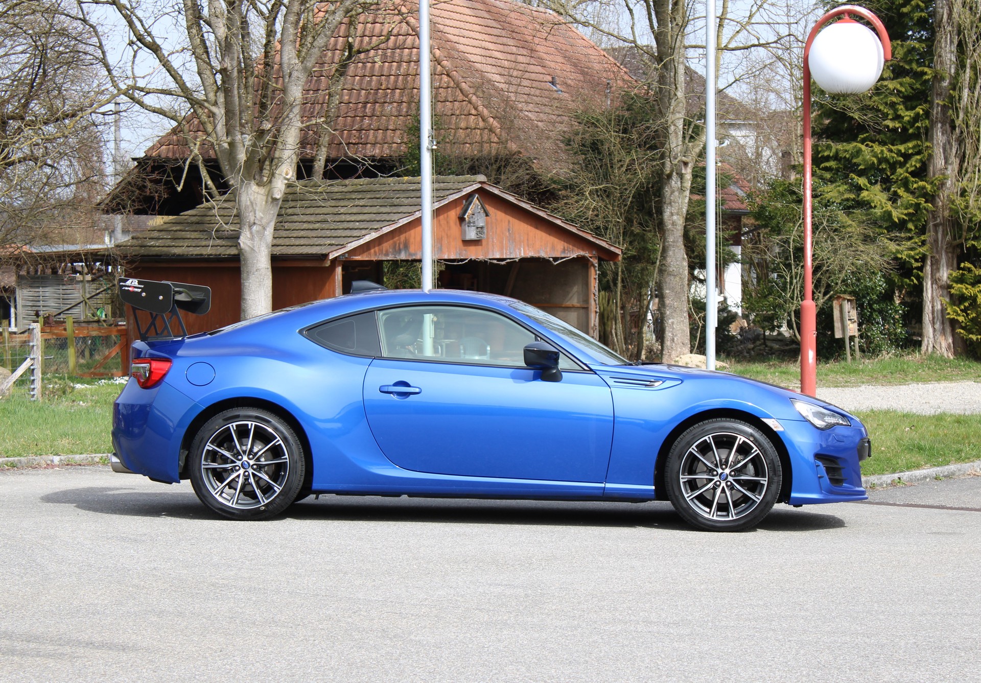 SUBARU BRZ 2.0R-image-4