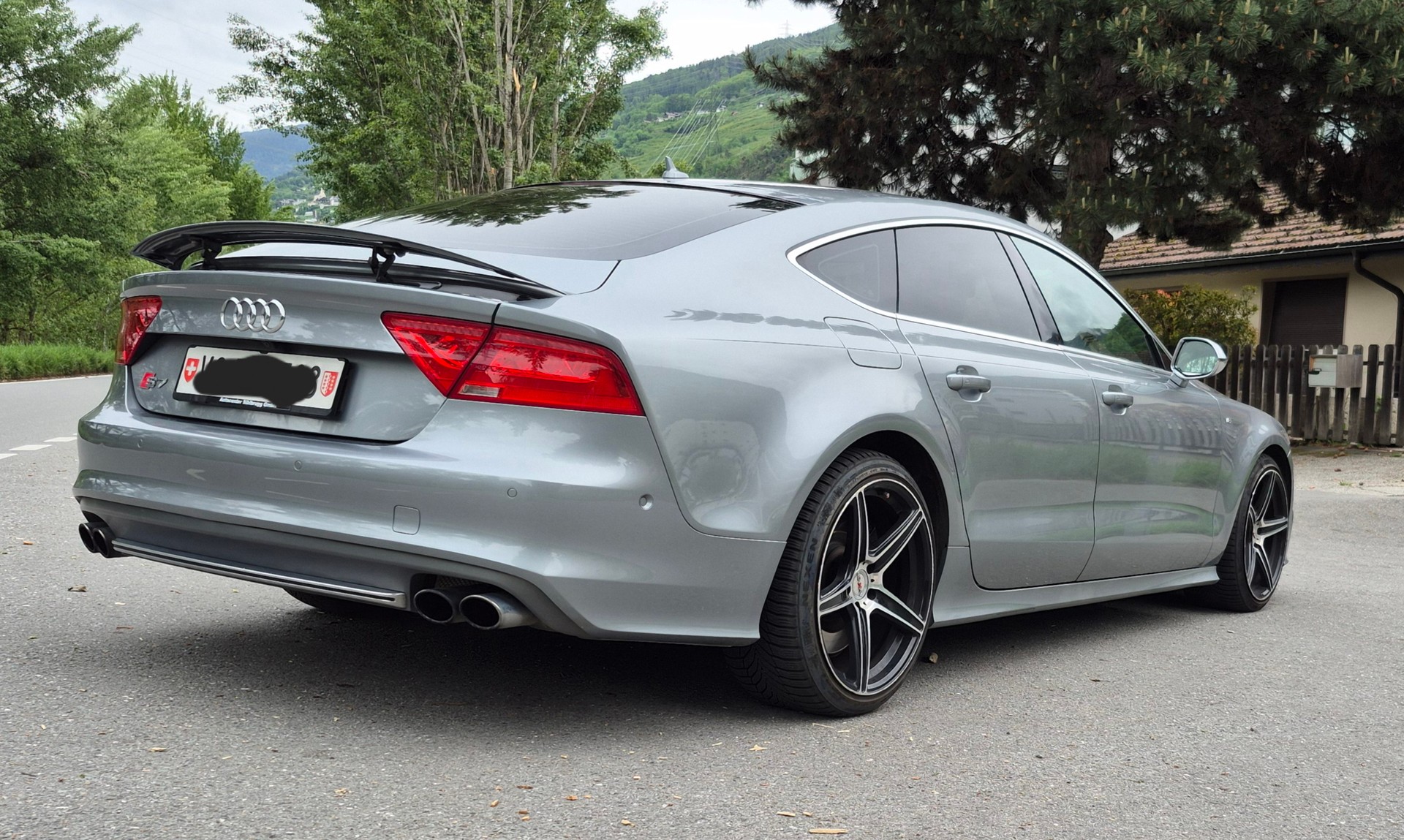 AUDI S7 Sportback 4.0 TFSI V8 quattro S-tronic-image-3