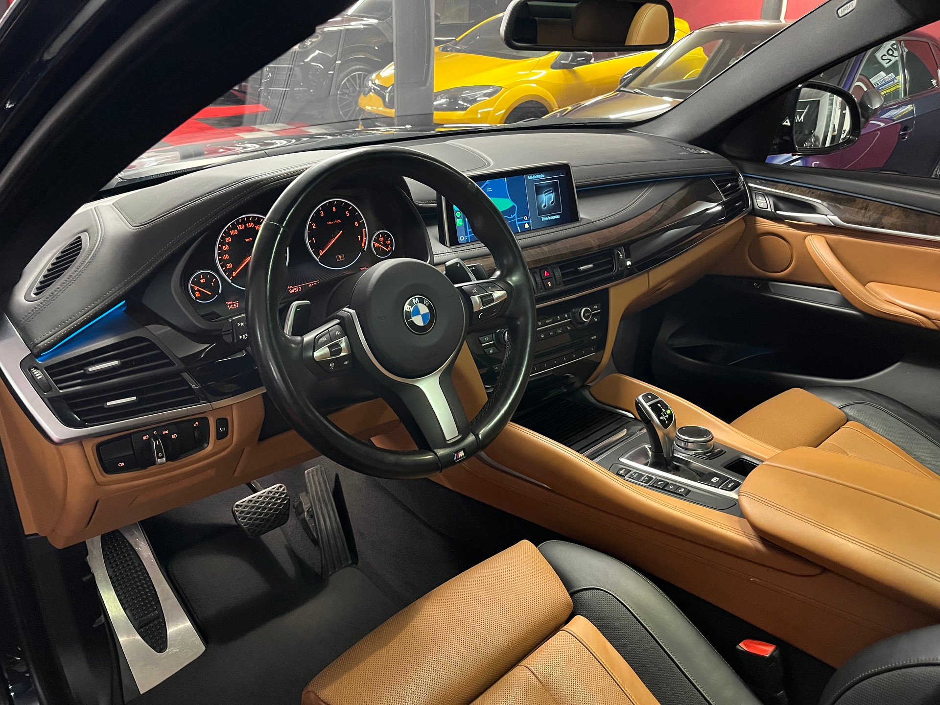 BMW X6 xDrive 35i Steptronic-image-11