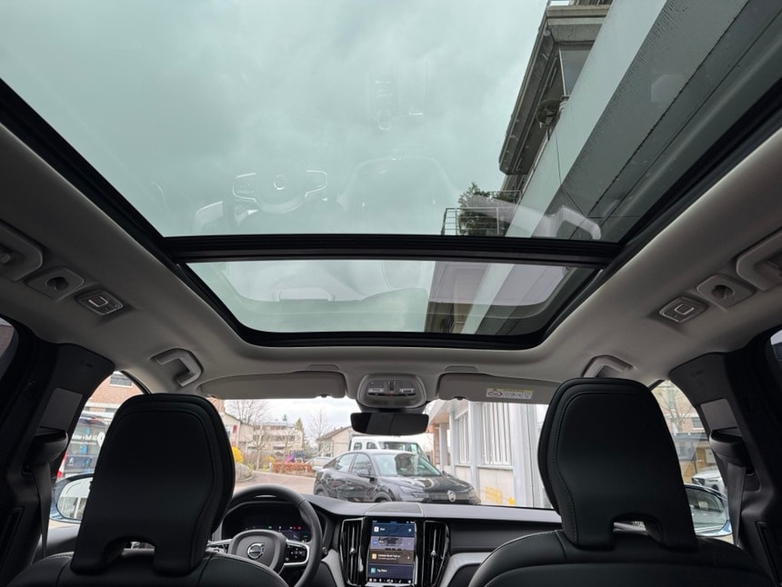 VOLVO XC60 2.0 T6 TE Ultra Bright eA-image-11