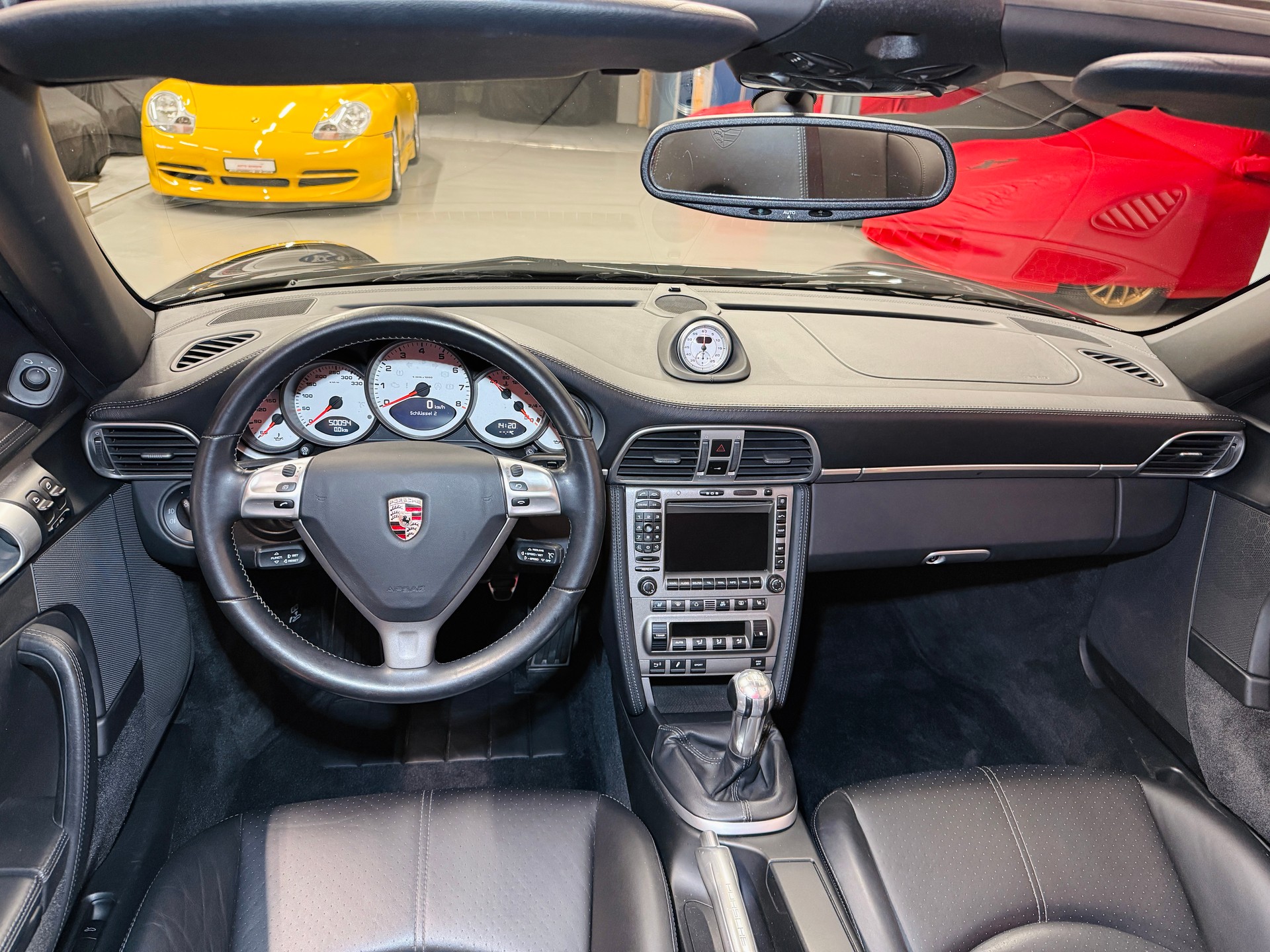 PORSCHE 911 Cabrio Carrera S 355PS Handschalter & Sport Chrono-image-5