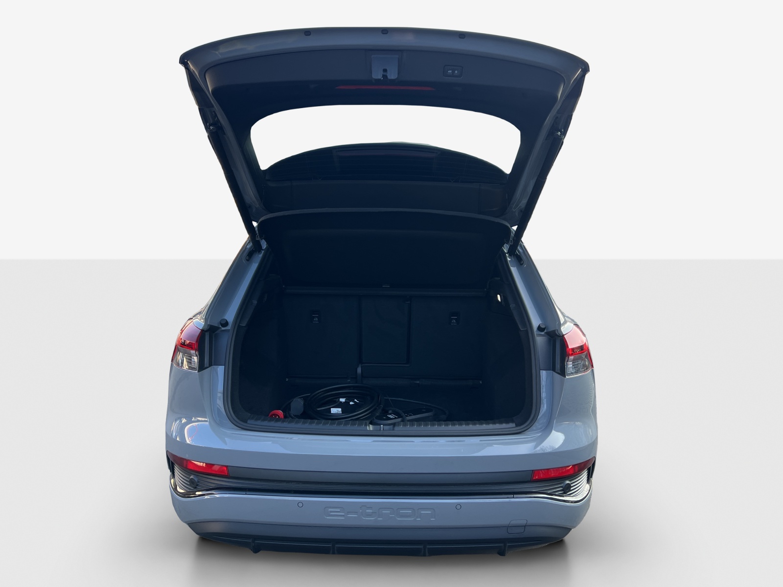 AUDI Q4 e-tron 40-image-12