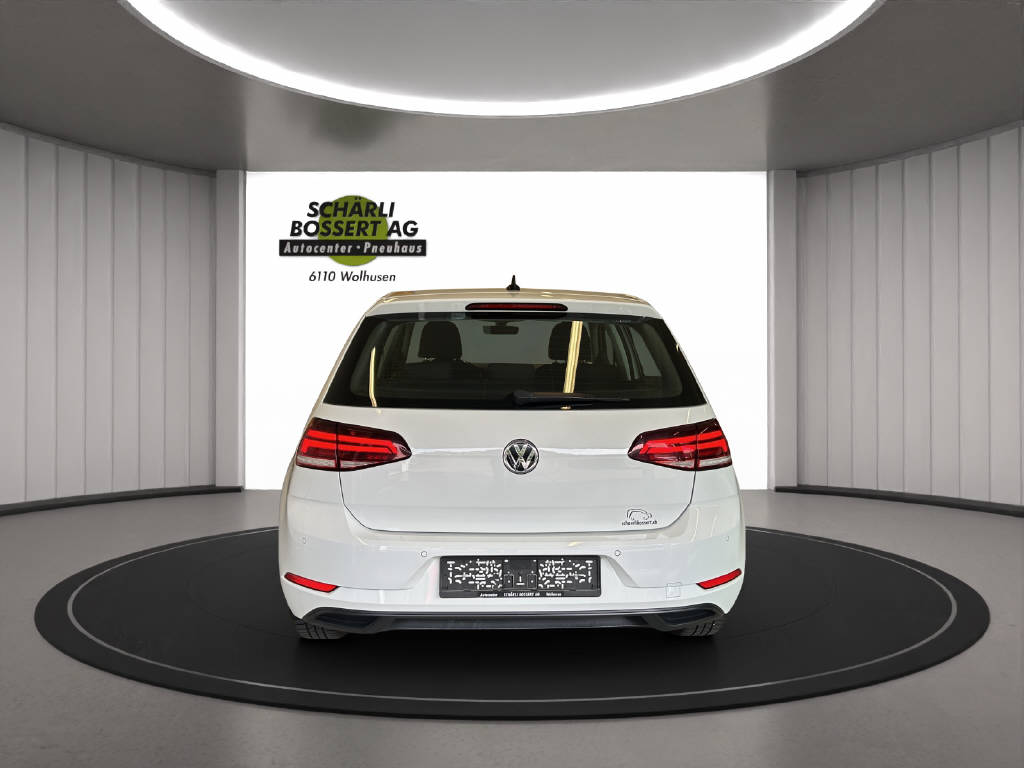 VW Golf VII 1.0 TSI Trendline-image-12