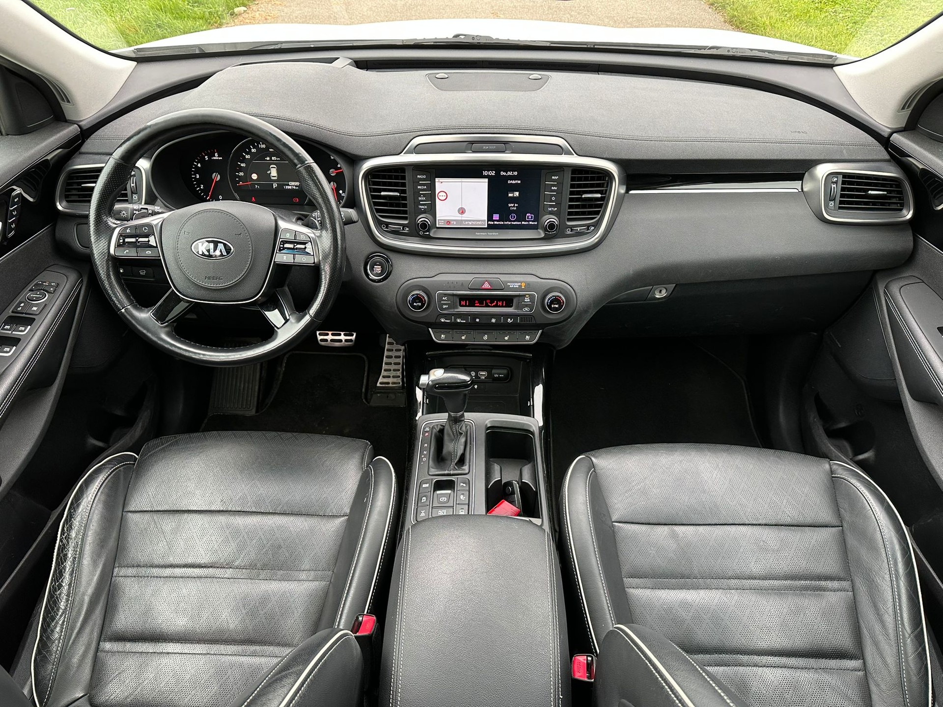 KIA Sorento 2.2 CRDI Style 7P. Automatic-image-9
