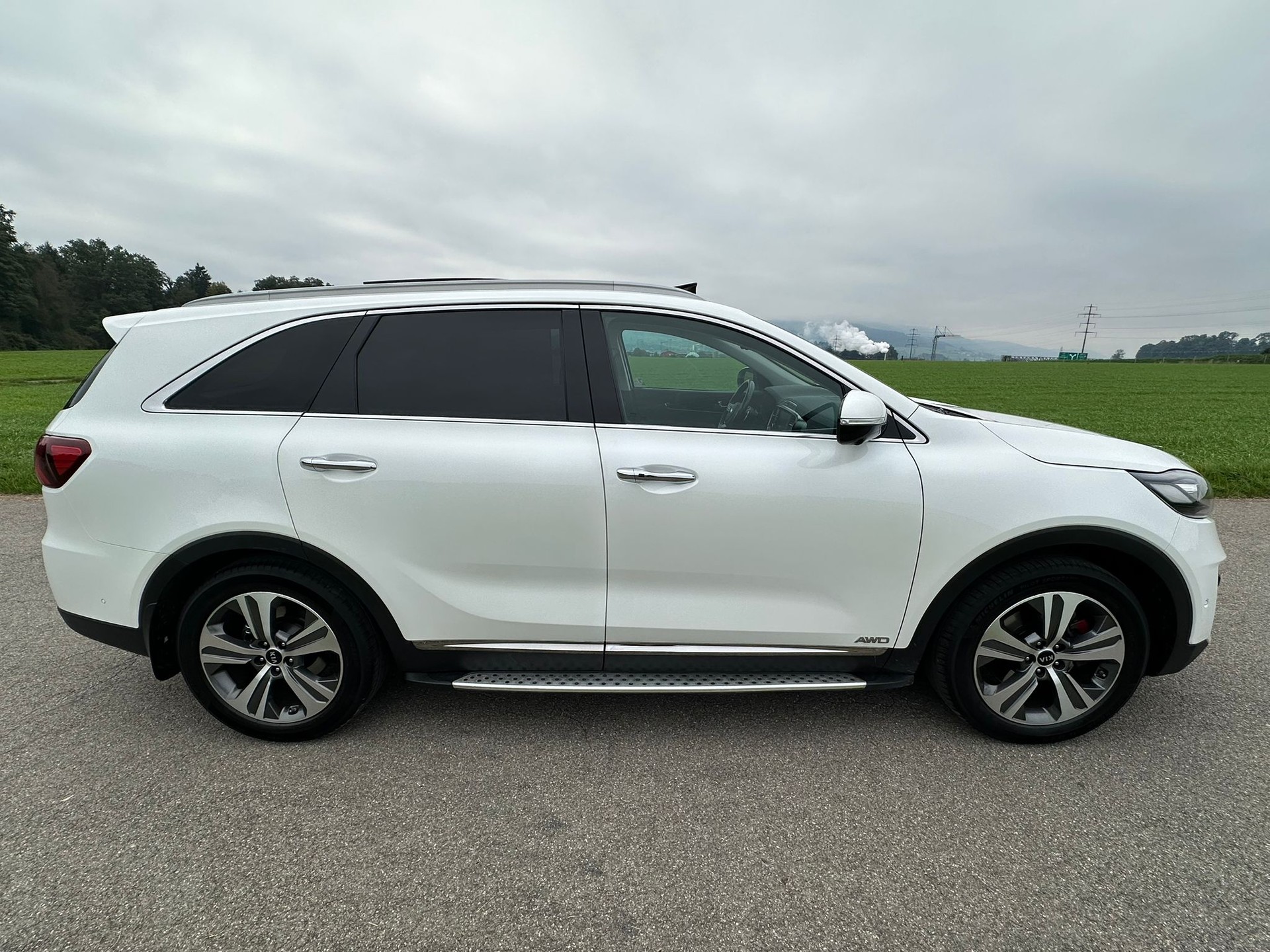 KIA Sorento 2.2 CRDI Style 7P. Automatic-image-4