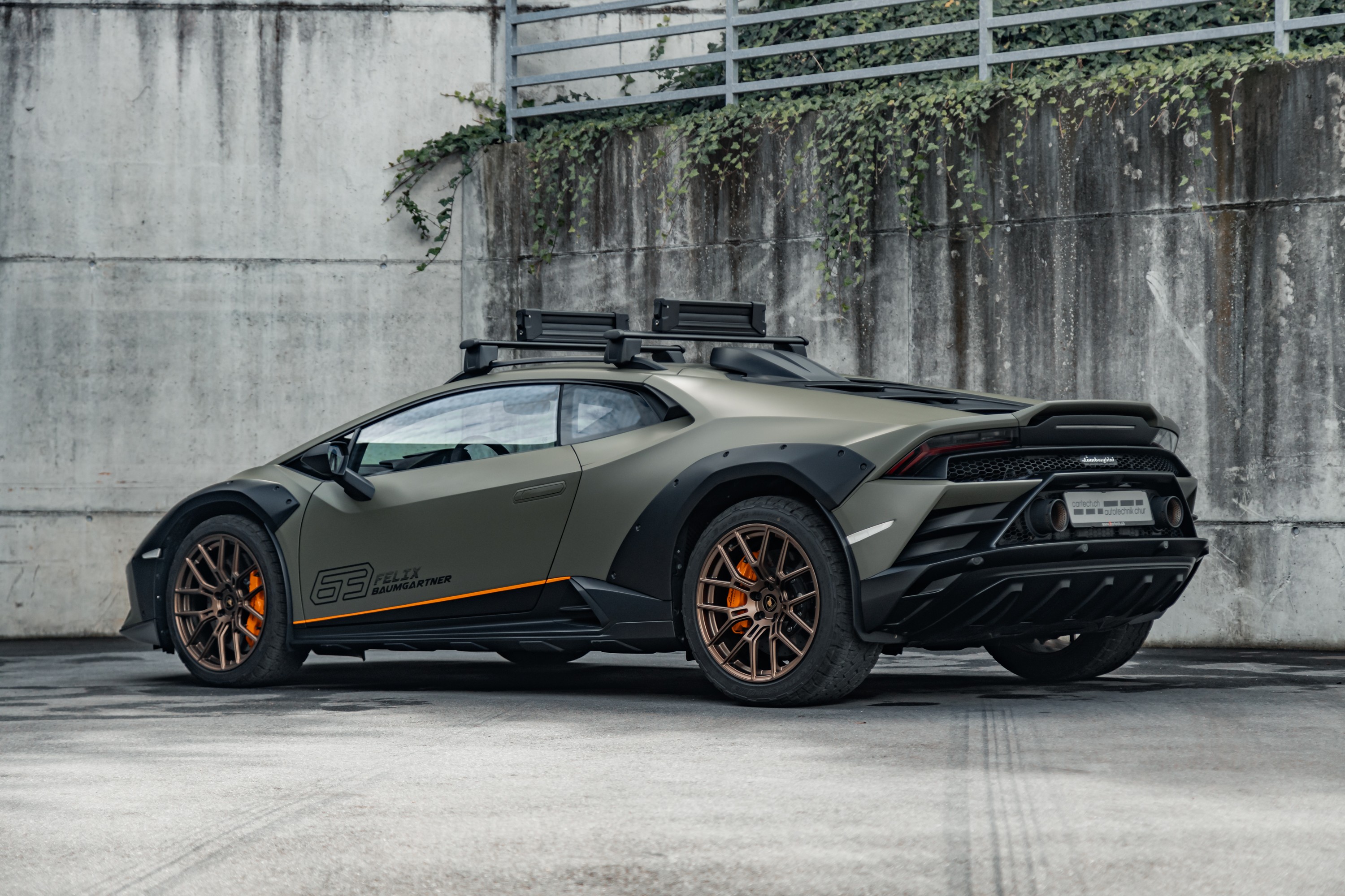 LAMBORGHINI Huracan Sterrato Kaufen