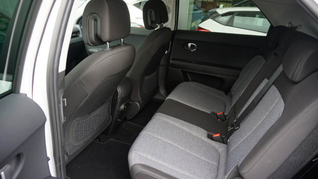 HYUNDAI Ioniq 5 77kW Origo 4WD-image-8