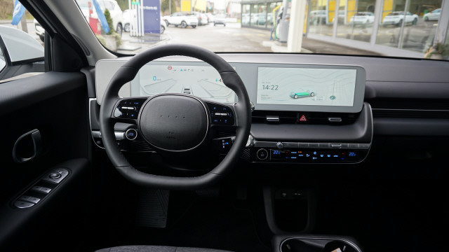 HYUNDAI Ioniq 5 77kW Origo 4WD-image-10