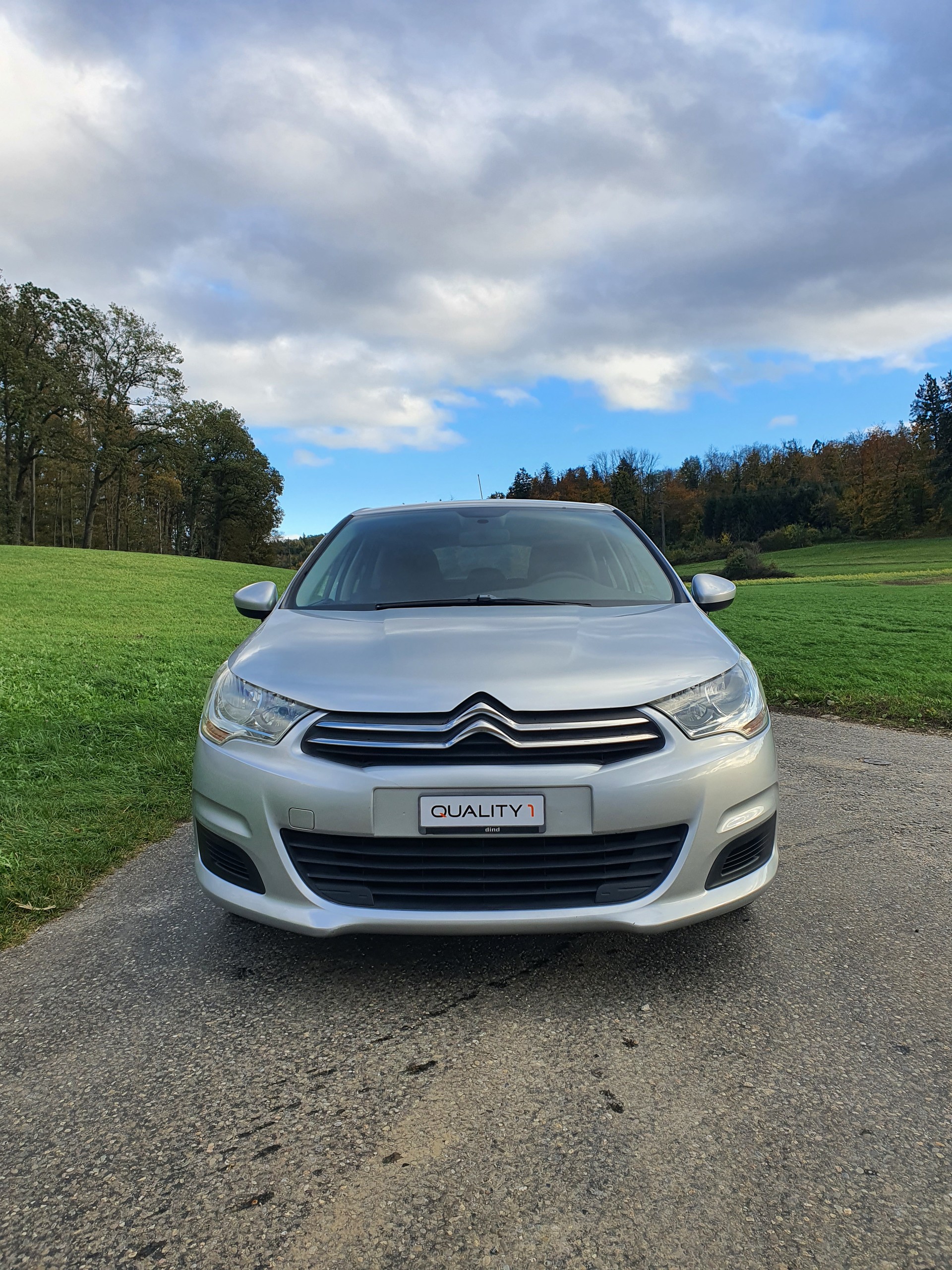 CITROEN C4 Berline 1.4 VTi Attraction-image-1