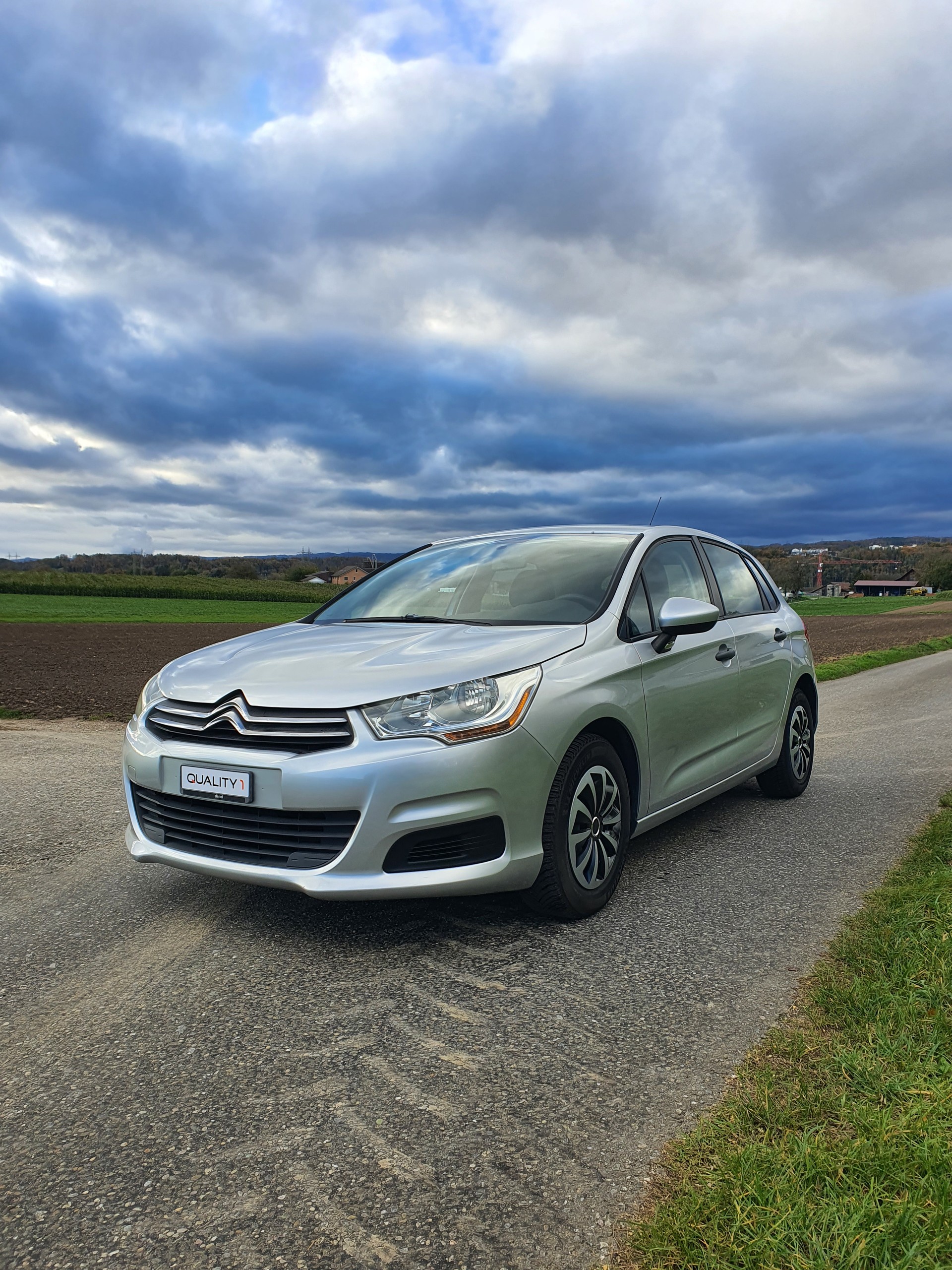 CITROEN C4 Berline 1.4 VTi Attraction-image-9