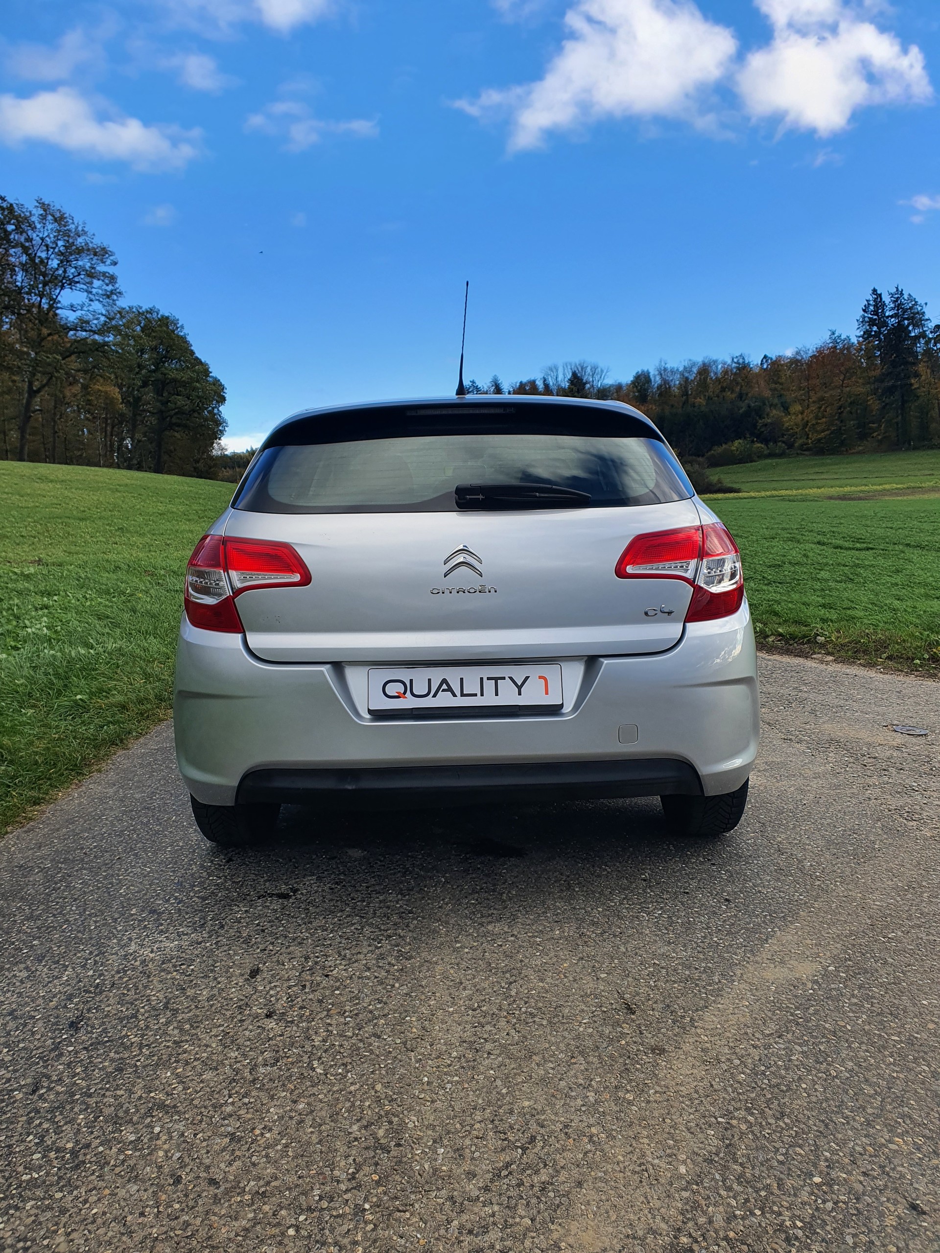 CITROEN C4 Berline 1.4 VTi Attraction-image-4