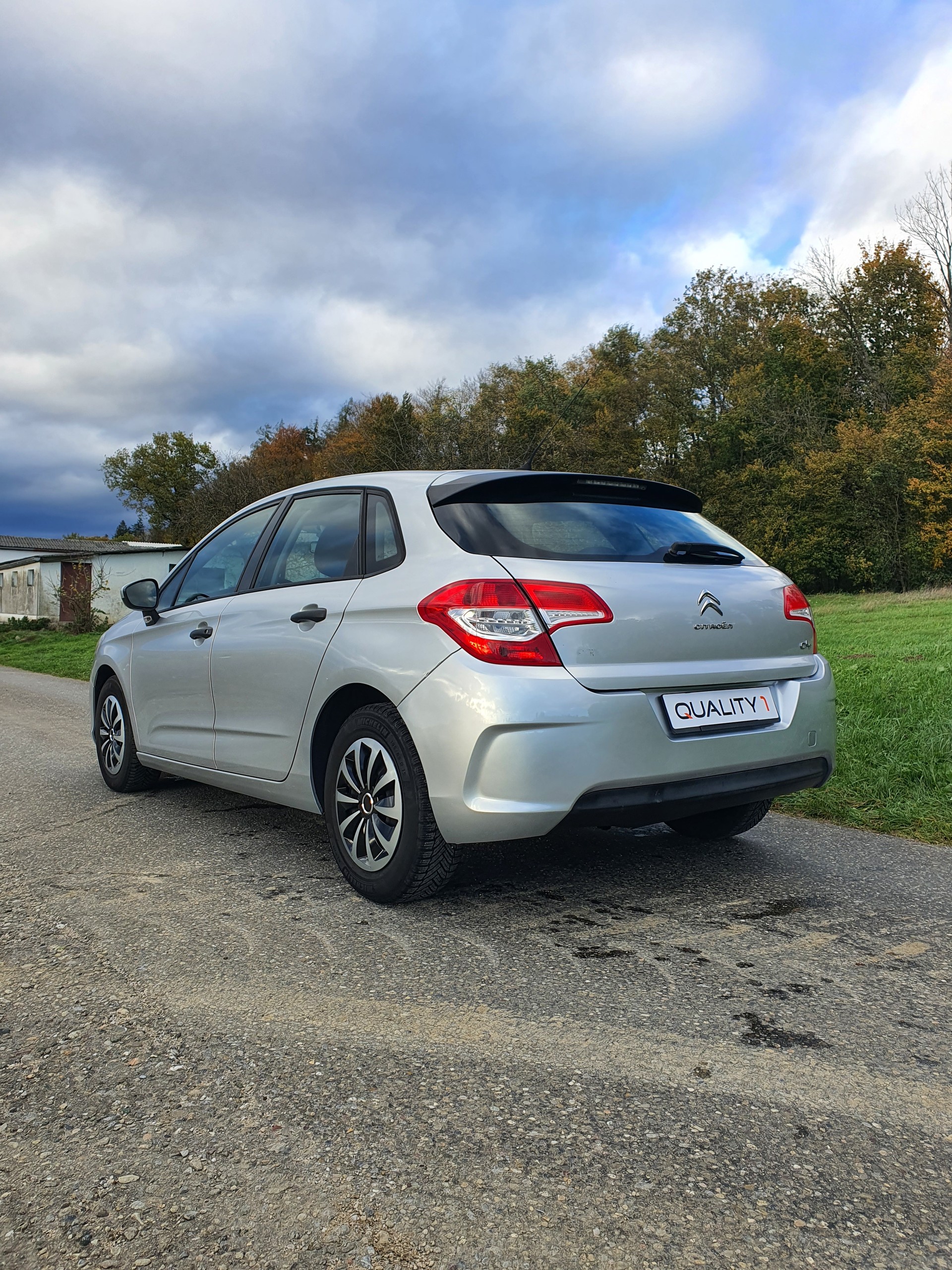 CITROEN C4 Berline 1.4 VTi Attraction-image-5
