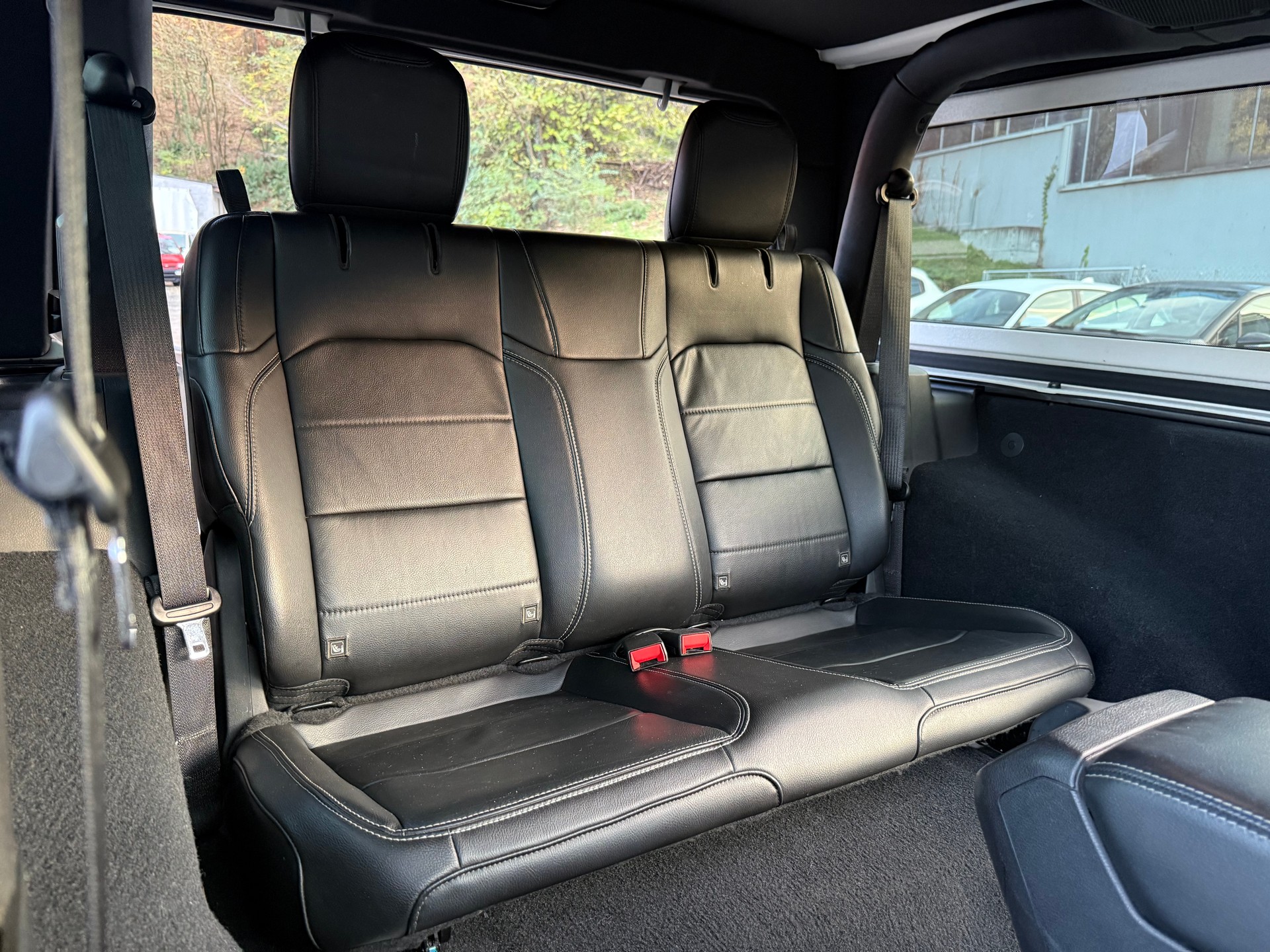 JEEP Wrangler 2.2MJ Overland Automatic-image-10