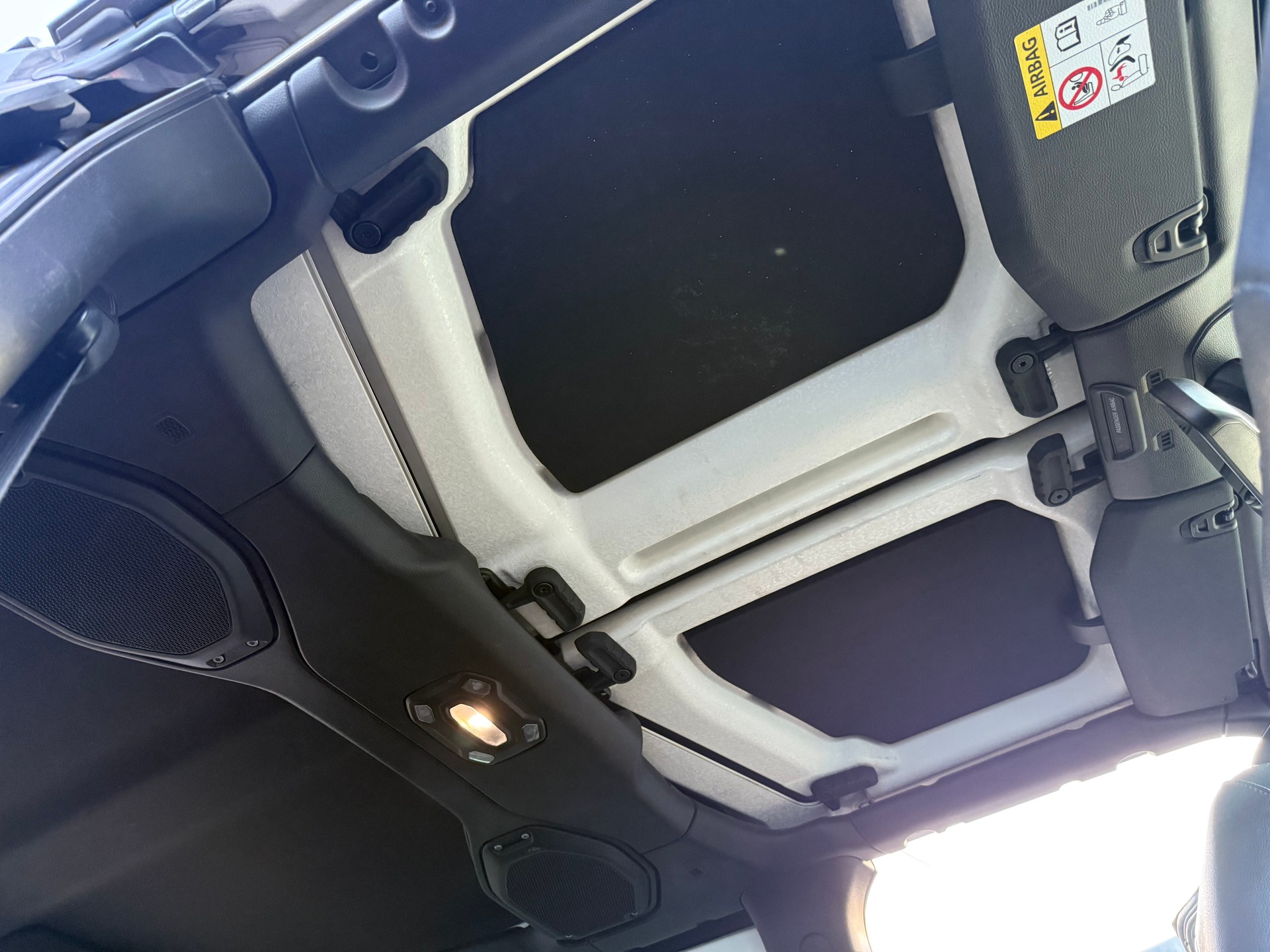 JEEP Wrangler 2.2MJ Overland Automatic-image-15