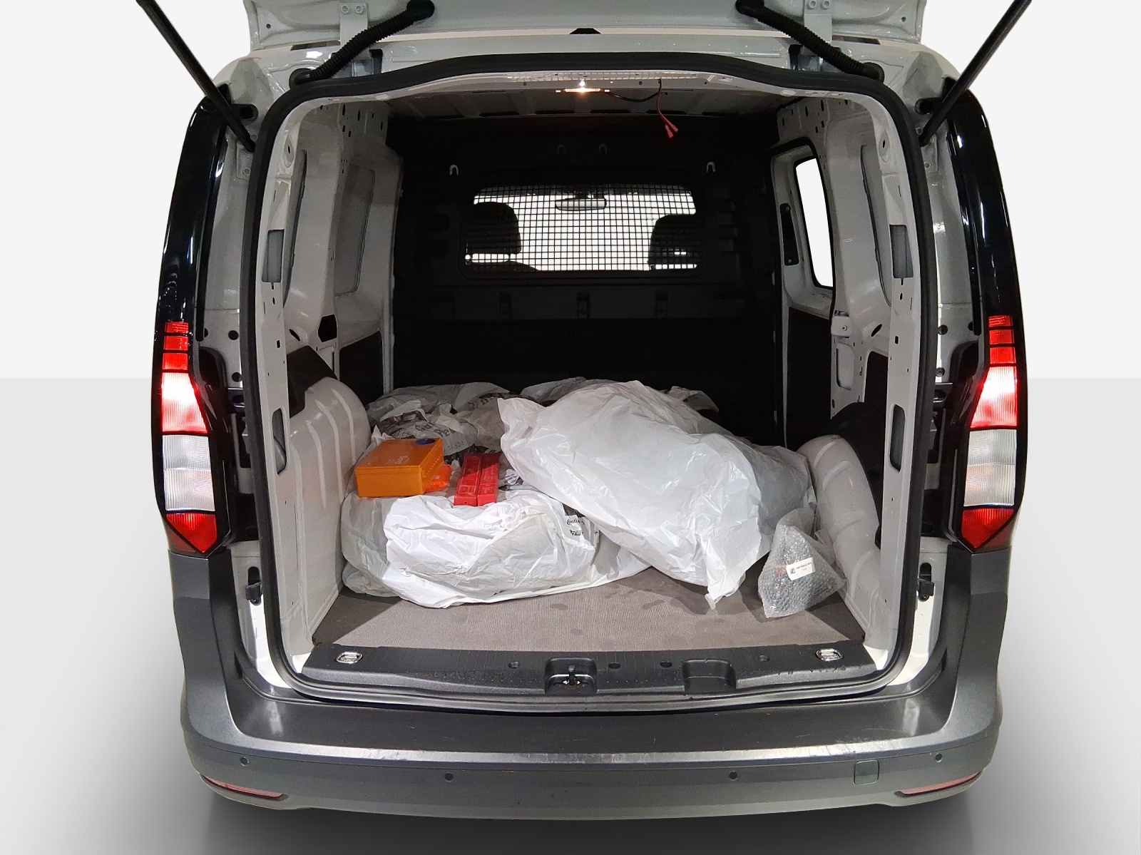 VW Caddy Cargo 2.0TDI-image-12