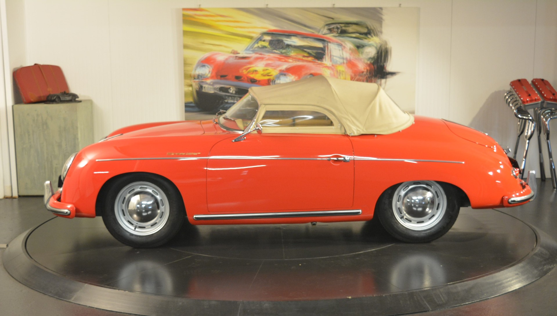 PORSCHE 356 SPEEDSTER-showroom-element-3