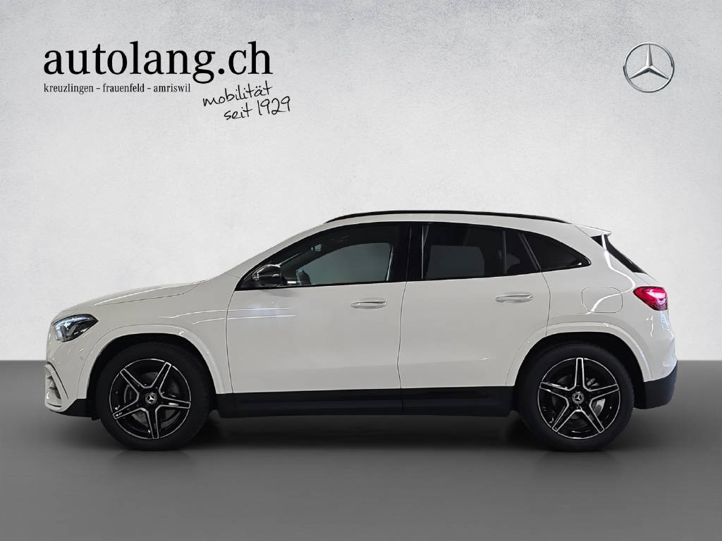 MERCEDES-BENZ GLA 200 AMG Line Night Star-image-2