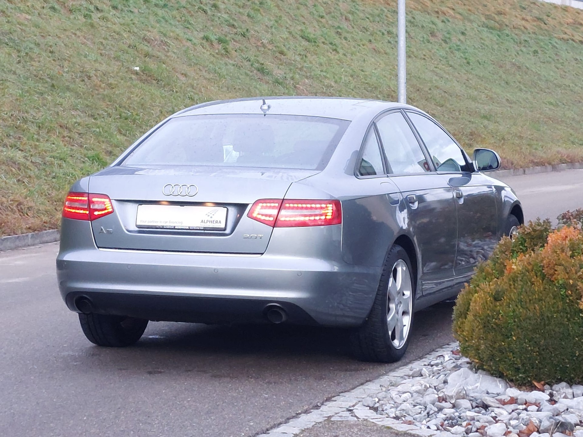 AUDI A6 Limousine 2.0 TFSI-image-2