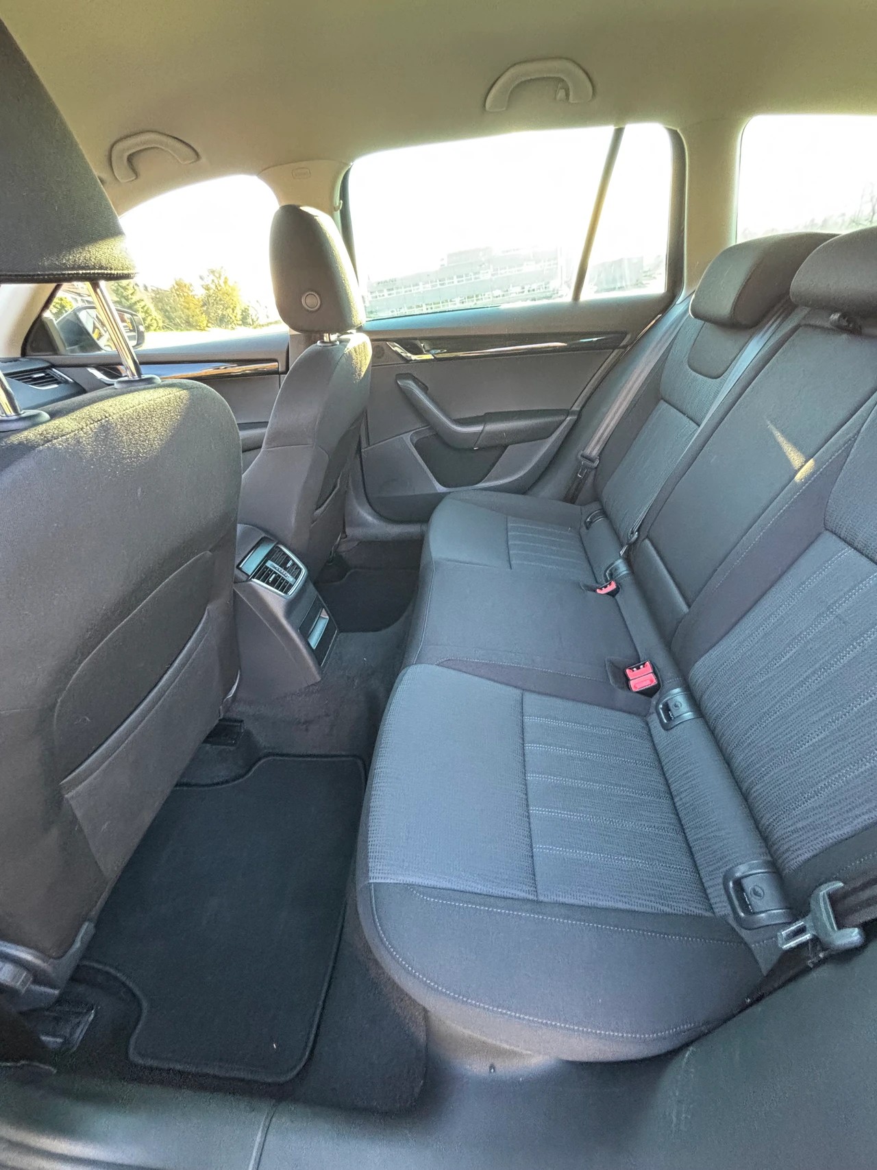 SKODA Octavia 1.5 G-tec AmbitionCNG-image-8