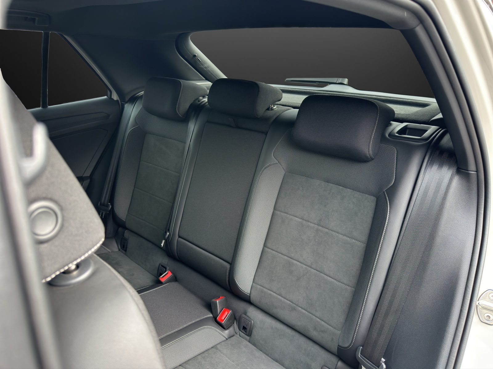 VW T-Roc 2.0 TDI SCR Style DSG-image-8