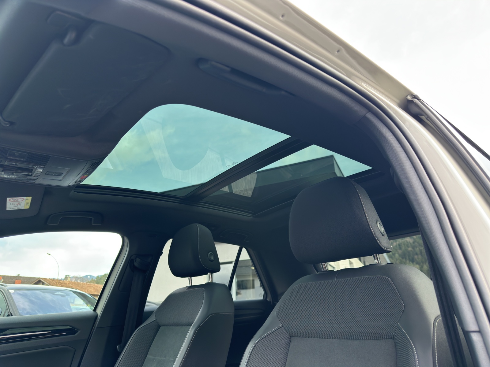 VW T-Roc 2.0 TDI SCR Style DSG-image-14