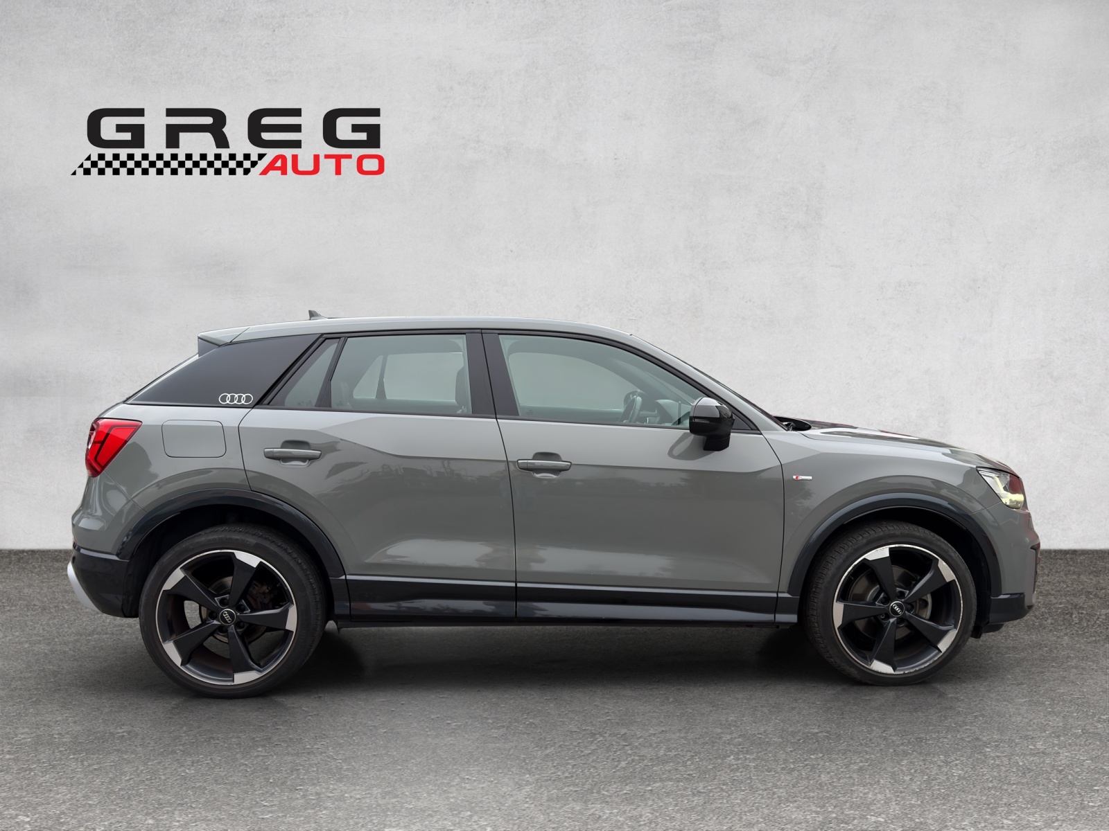 AUDI Q2 1.4 TFSI Sport S-tronic 3xS-Line-image-4