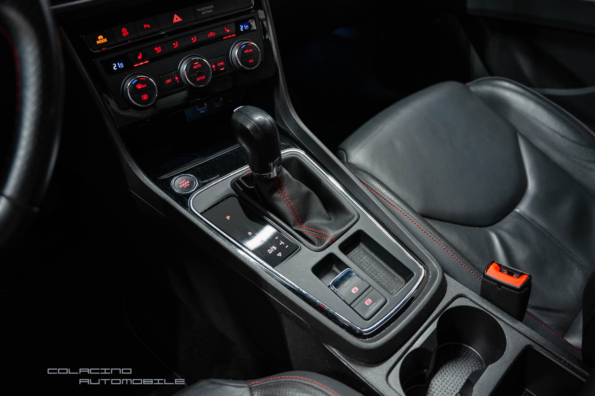 SEAT Leon 2.0 TSI SWISS FR DSG-image-24