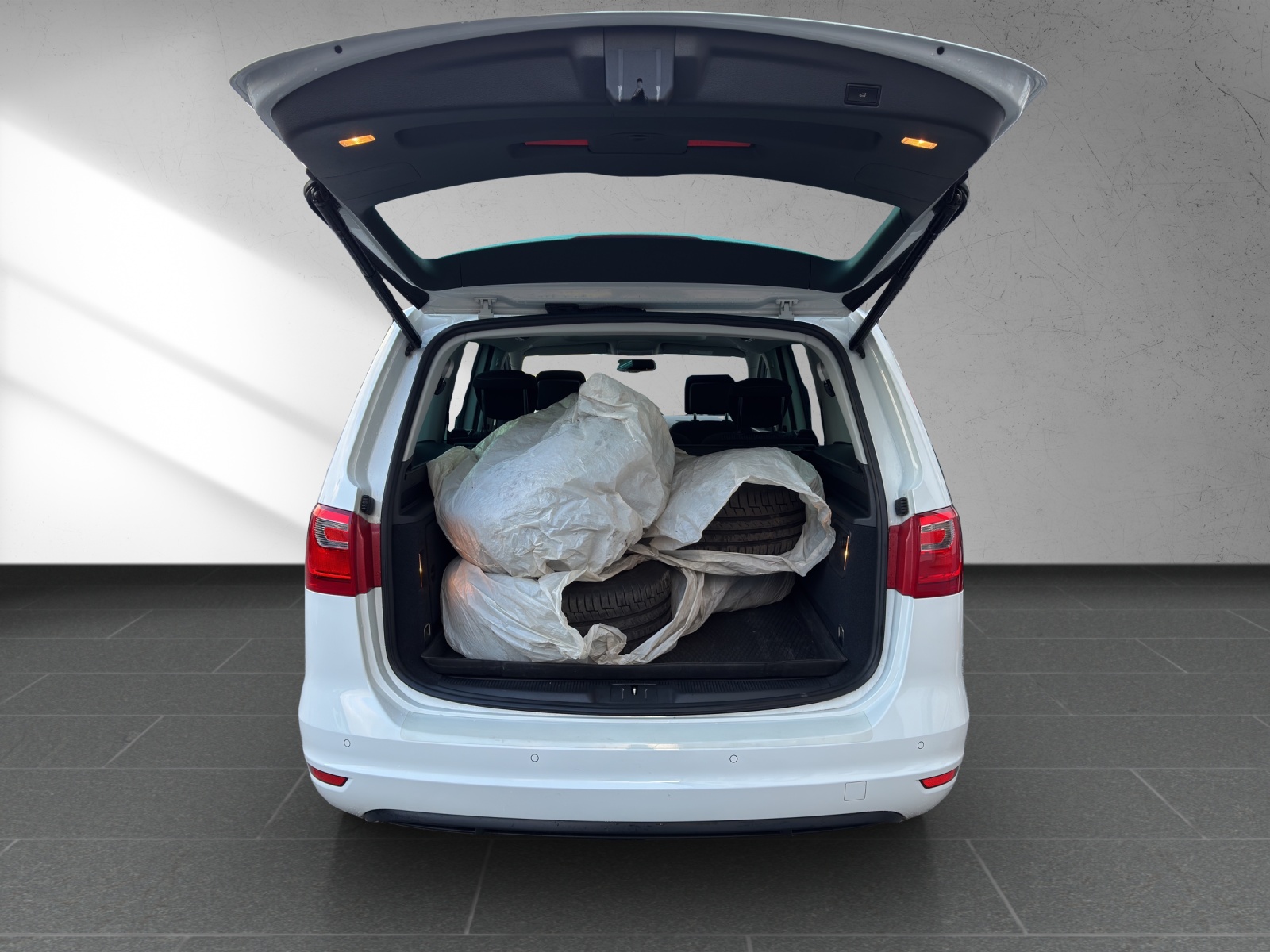 SEAT Alhambra 1.4 TSI Style ITECH Eco DSG-image-6