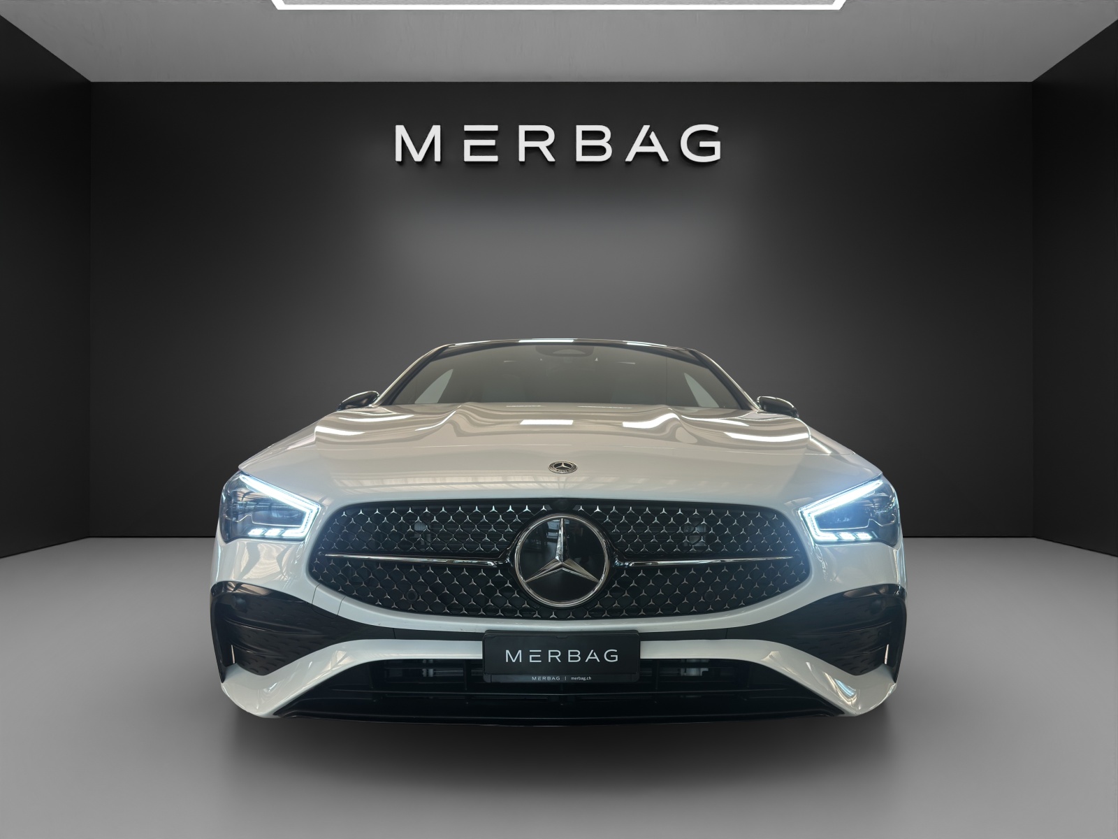 MERCEDES-BENZ CLA SB 250 8G-DCT 4M AMG Line-image-1