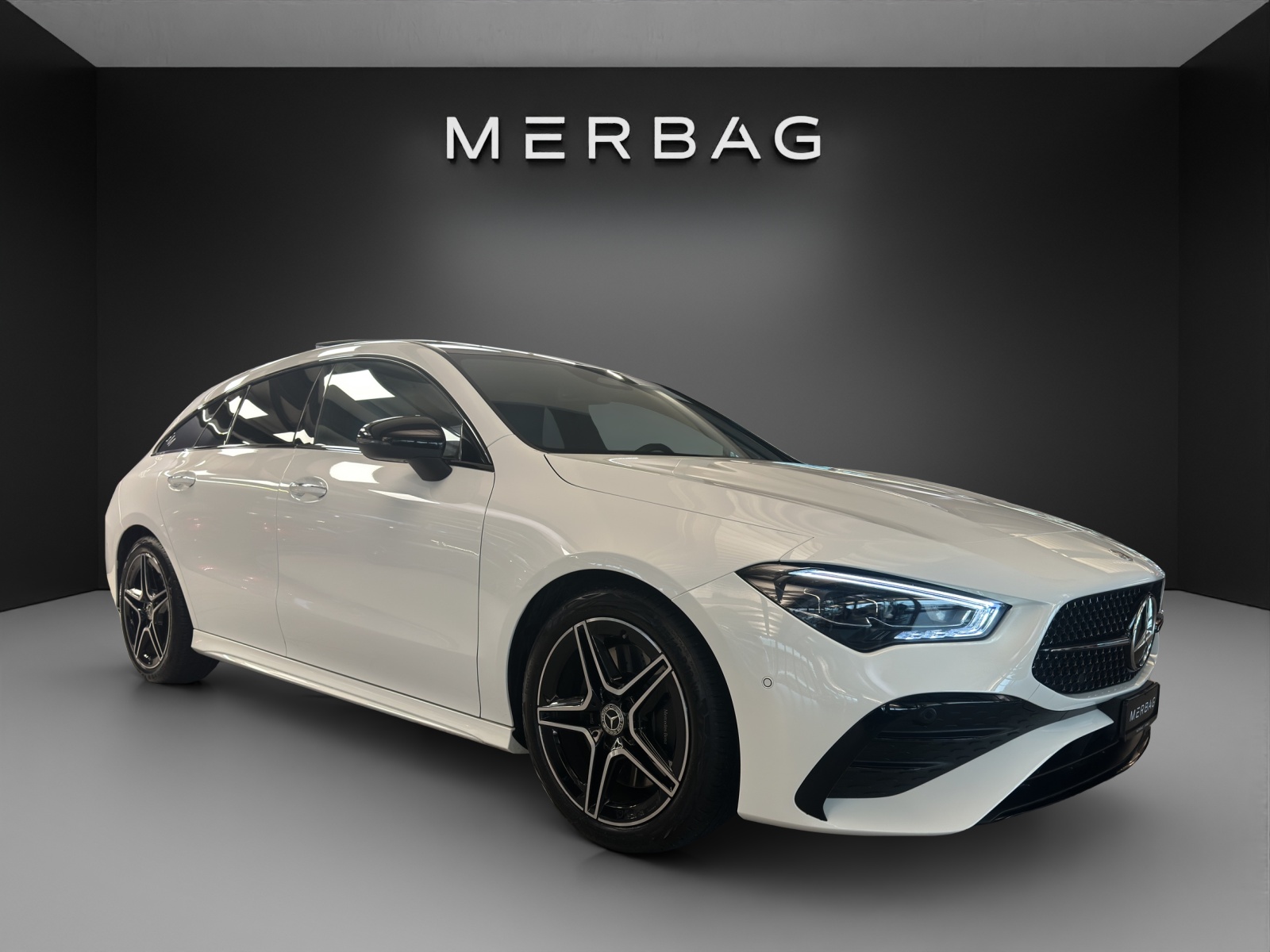 MERCEDES-BENZ CLA SB 250 8G-DCT 4M AMG Line-image-0