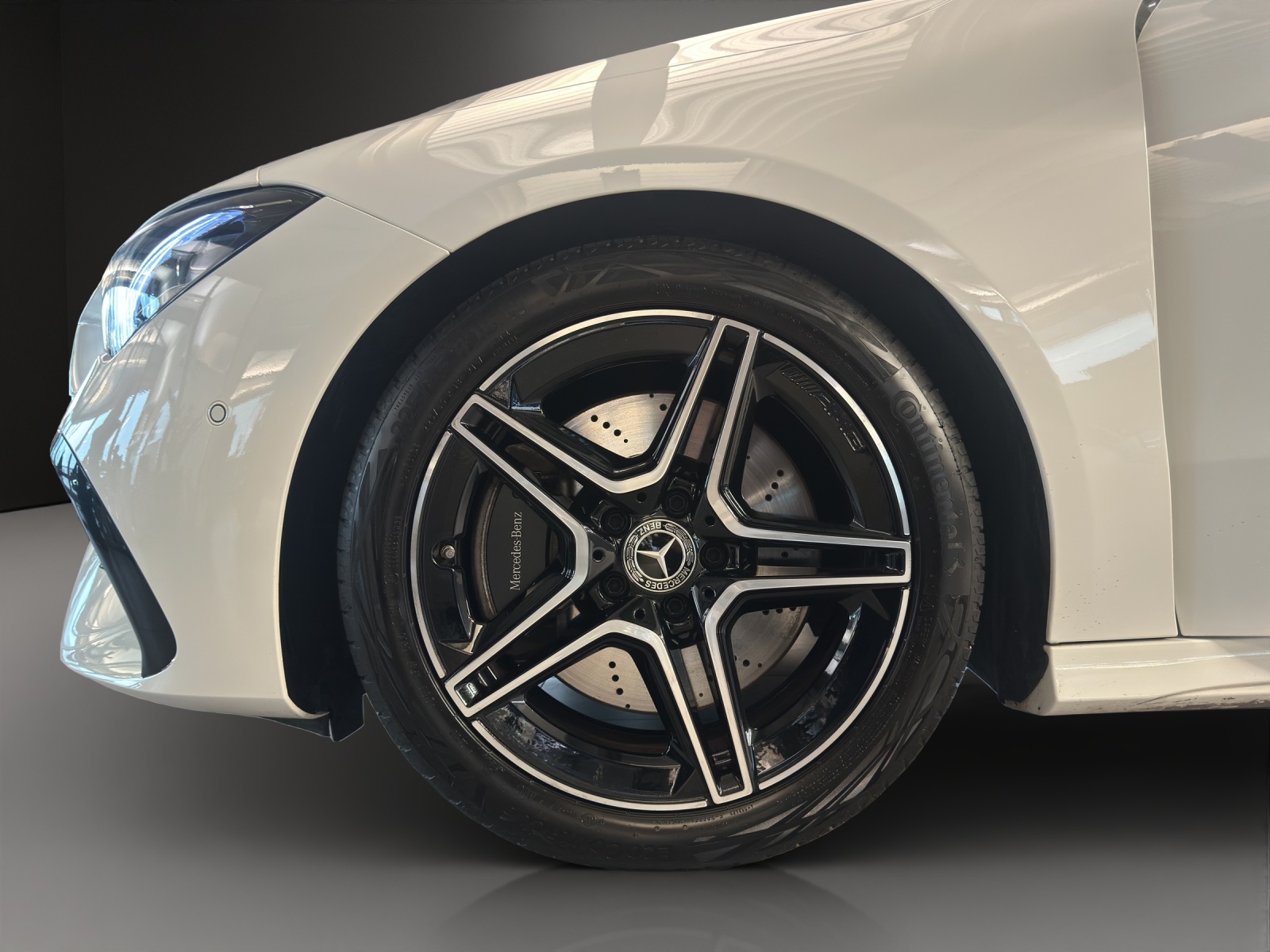 MERCEDES-BENZ CLA SB 250 8G-DCT 4M AMG Line-image-7
