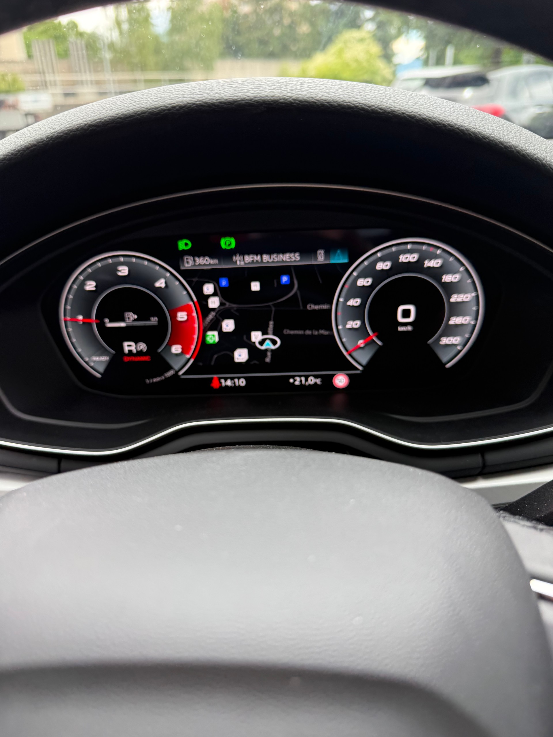 AUDI A4 Avant 40 TDI advanced quattro S-tronic-image-16